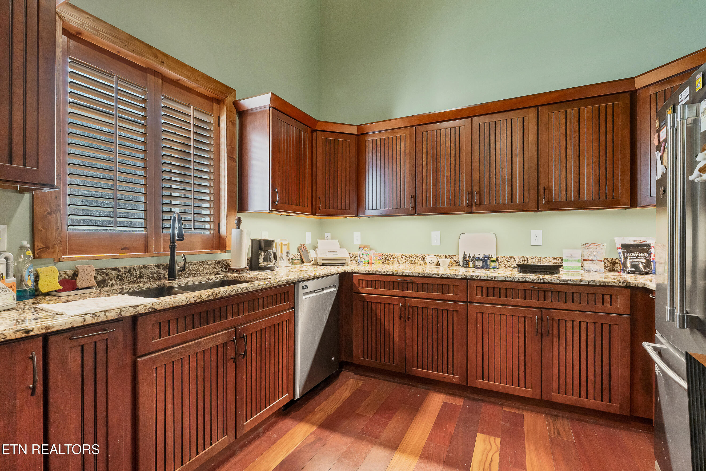 2566 Smithfield Road Tellico Plains TN 37385