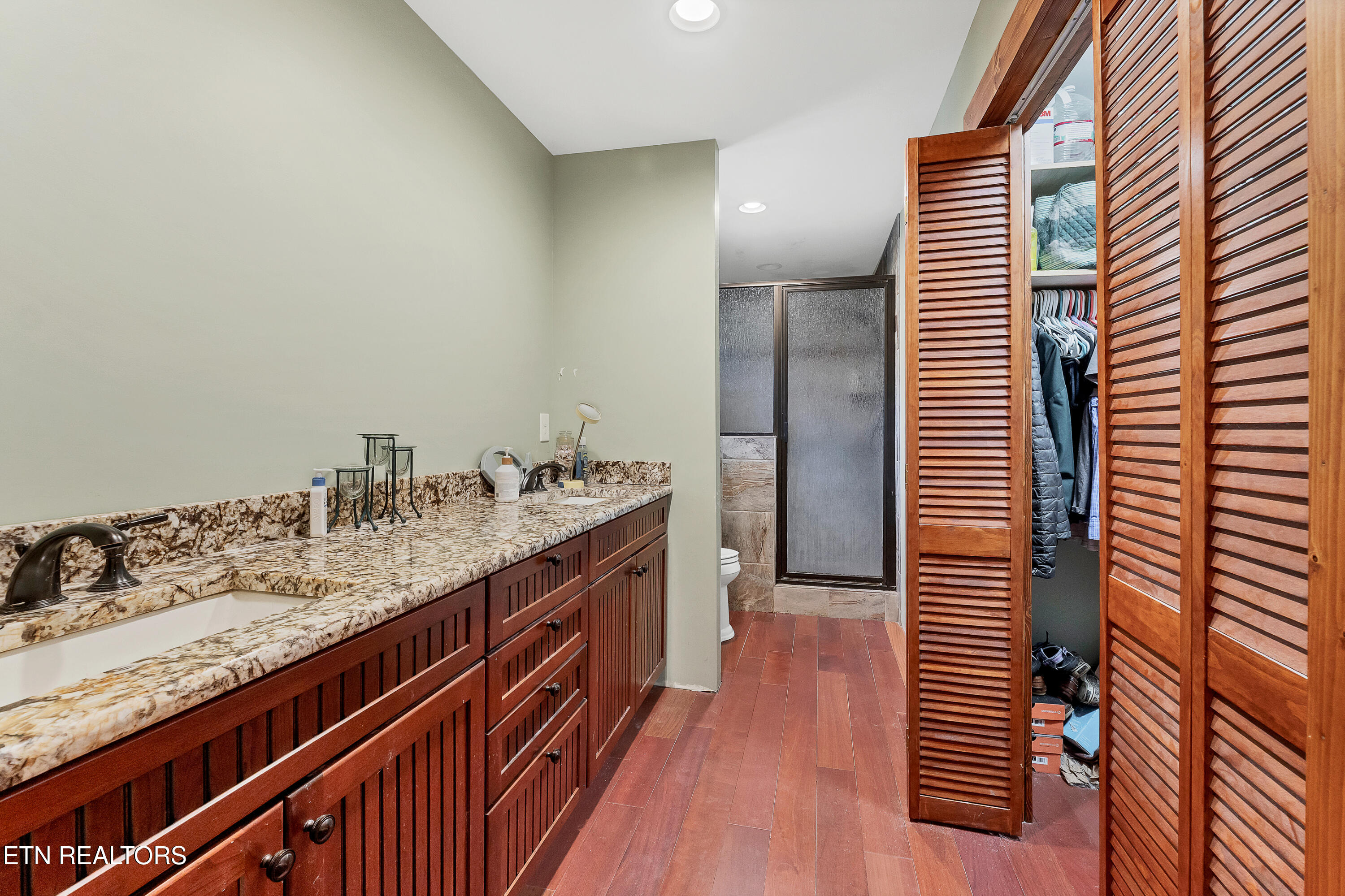 2566 Smithfield Road Tellico Plains TN 37385