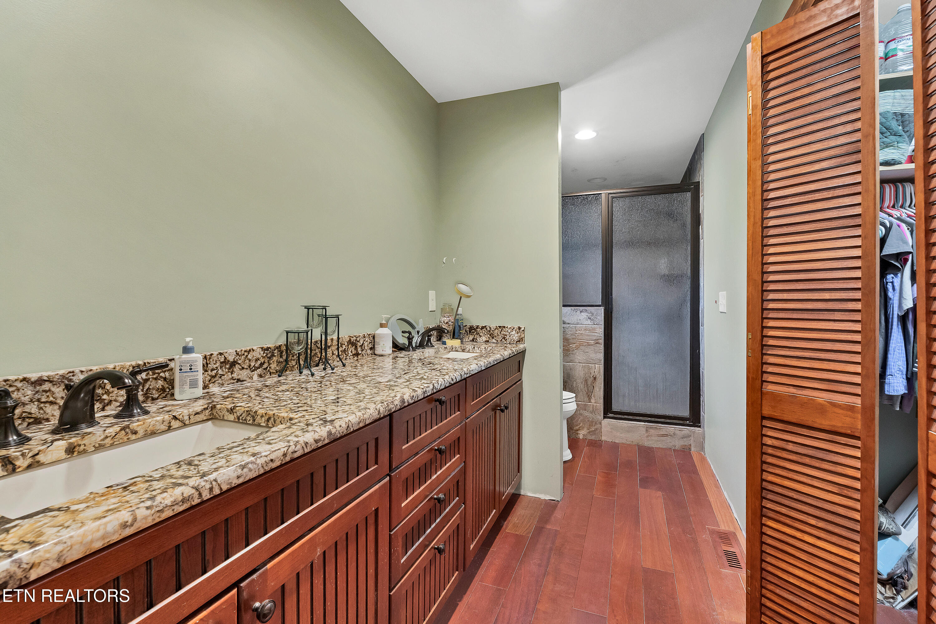 2566 Smithfield Road Tellico Plains TN 37385