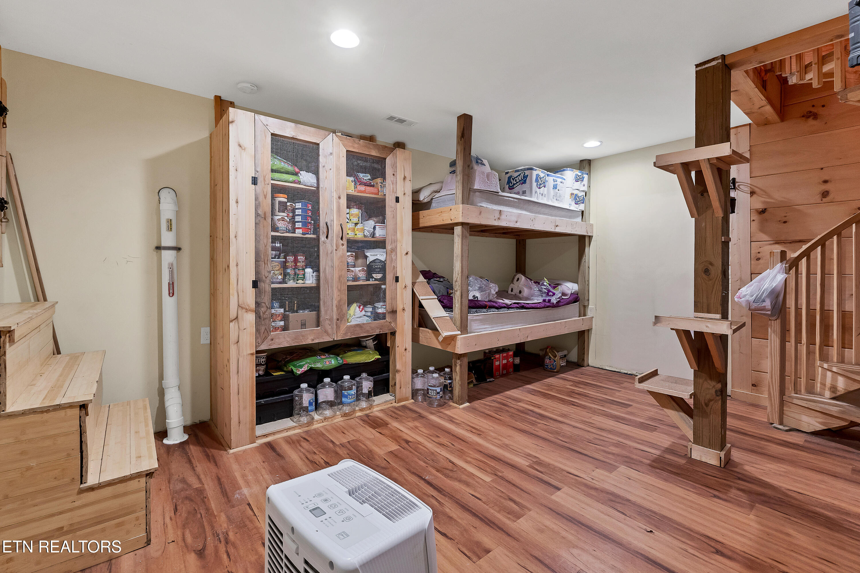 2566 Smithfield Road Tellico Plains TN 37385