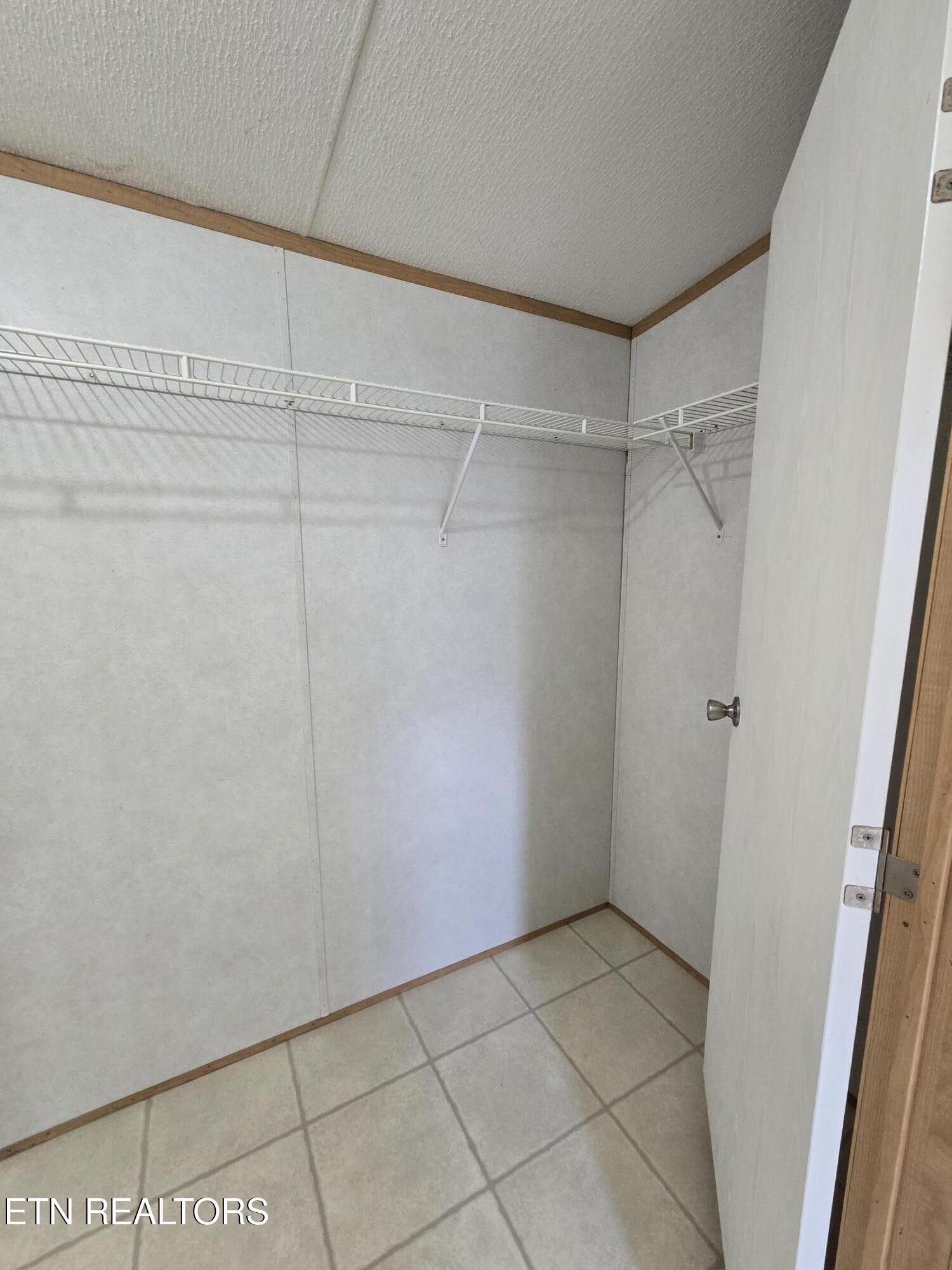 141 Reuben Lane Wartburg TN 37887