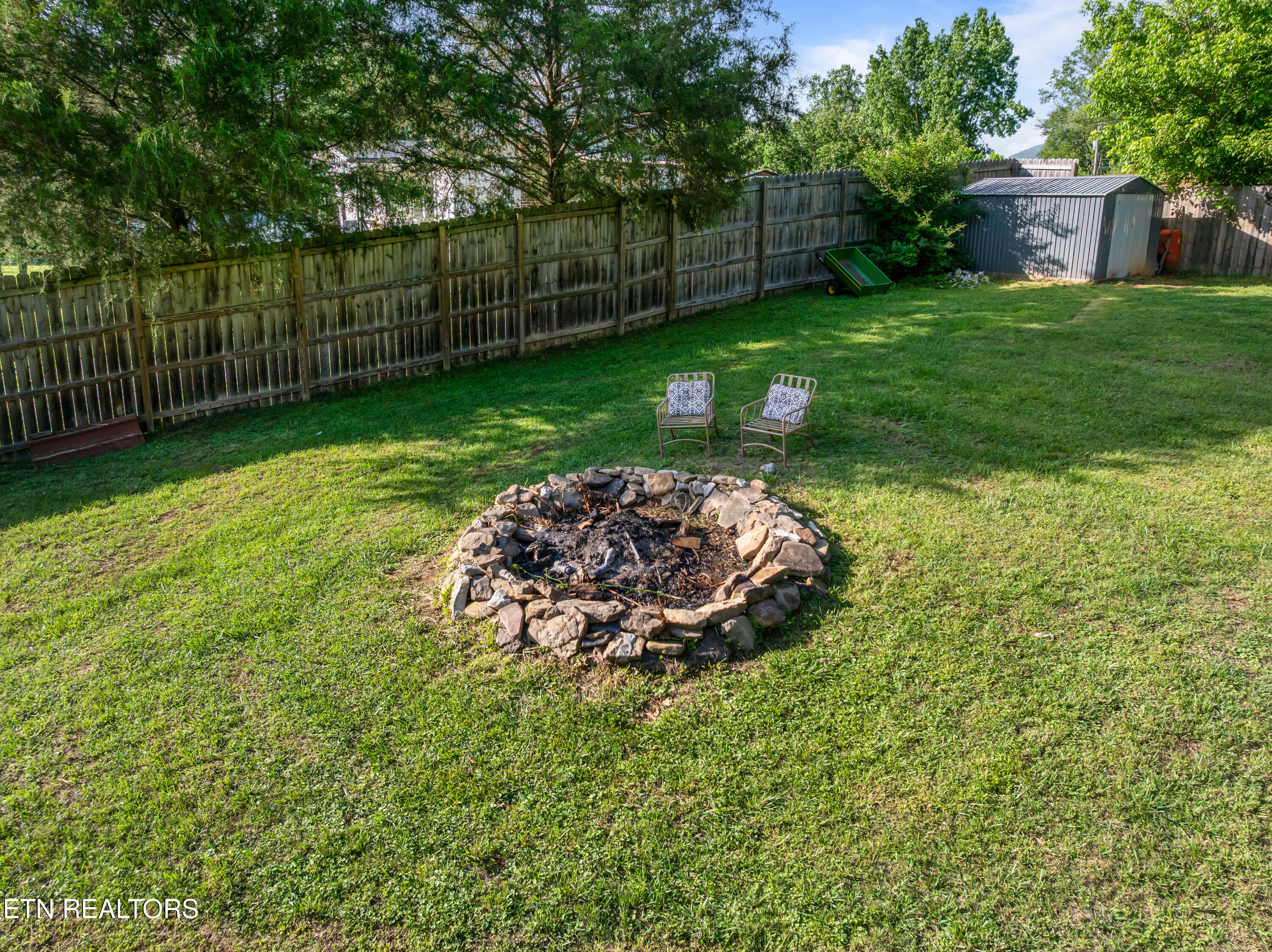 151 Pond Road Oliver Springs TN 37840