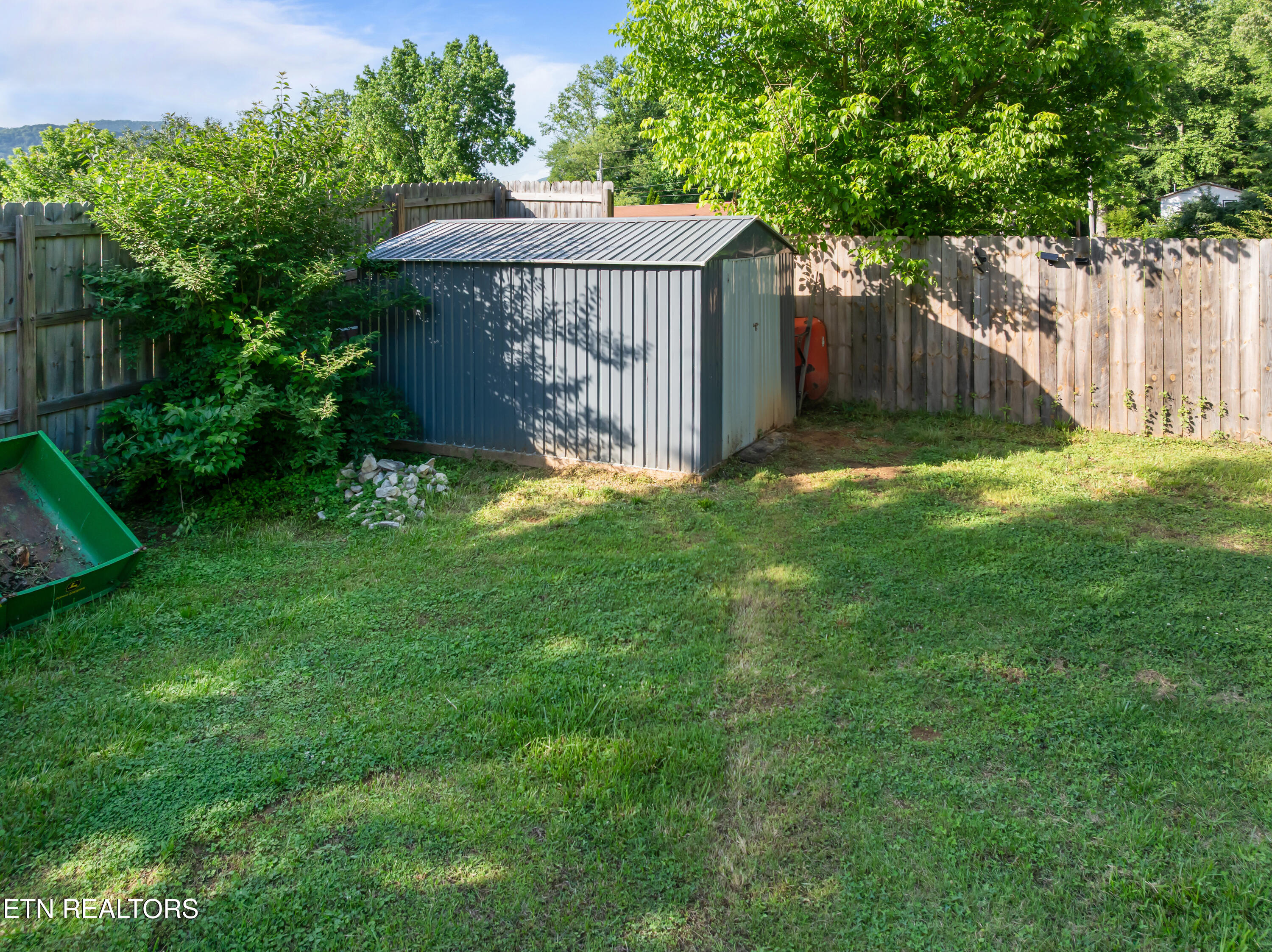 151 Pond Road Oliver Springs TN 37840