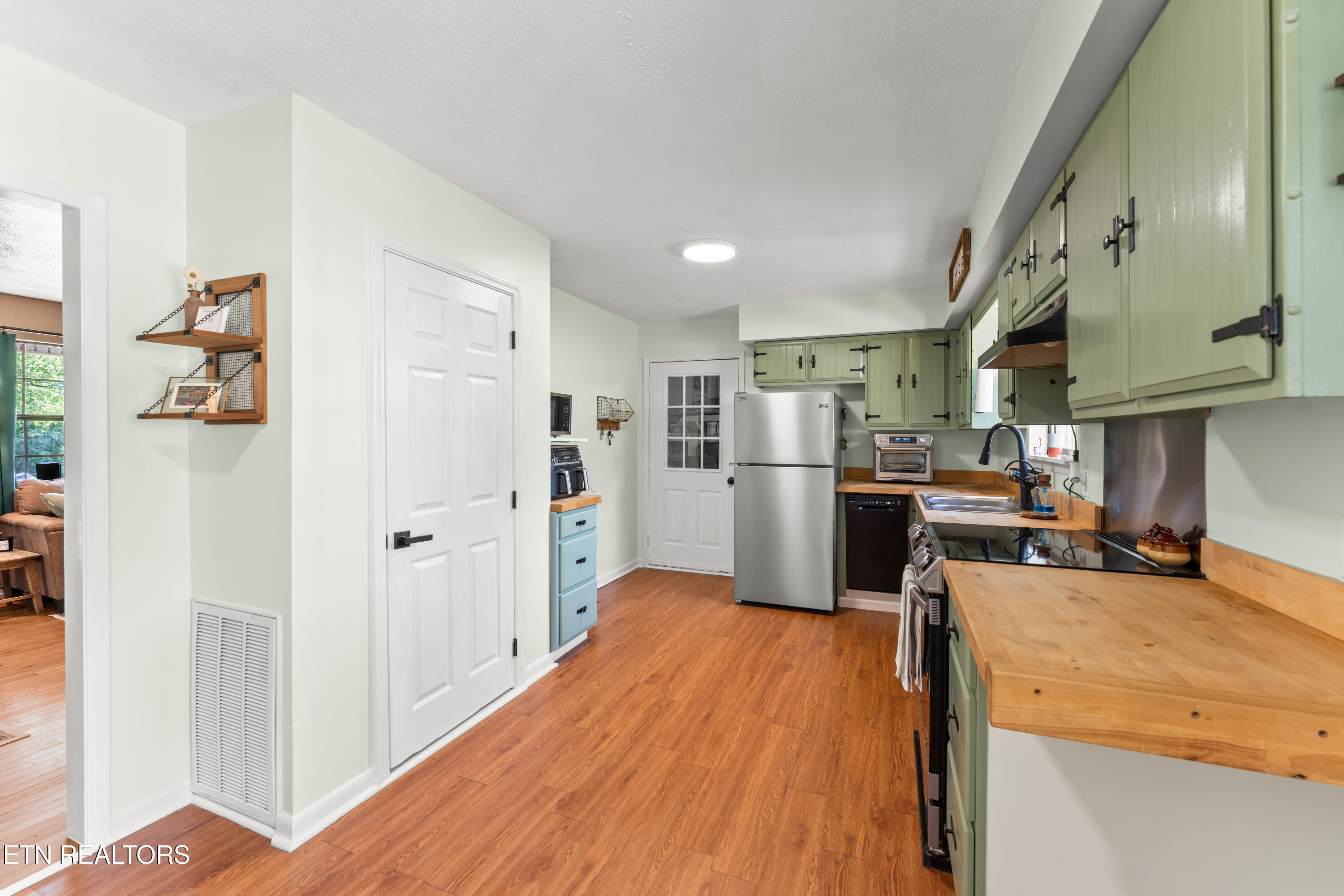 151 Pond Road Oliver Springs TN 37840