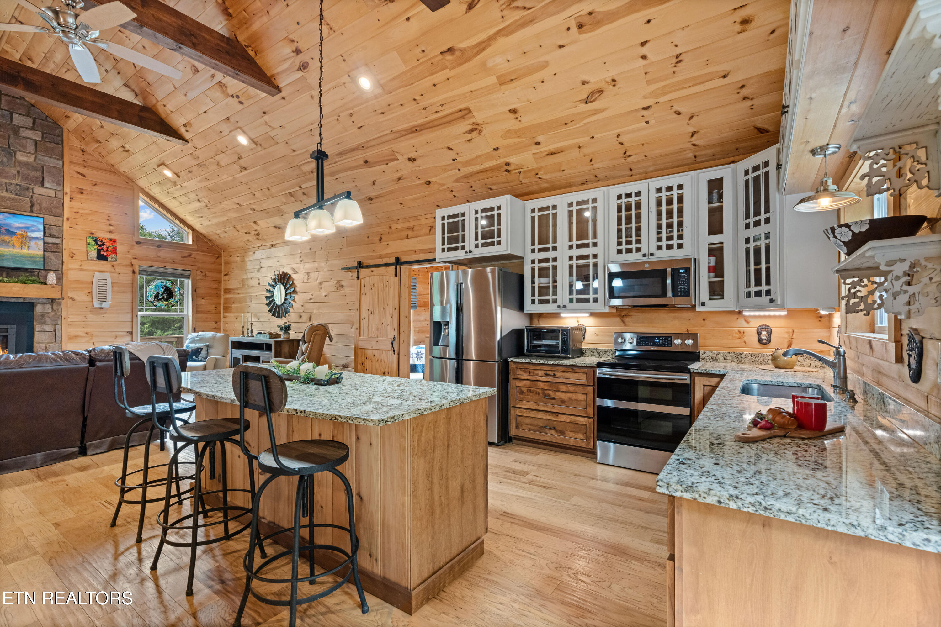 3851 Mistletoe Loop Sevierville TN 37876
