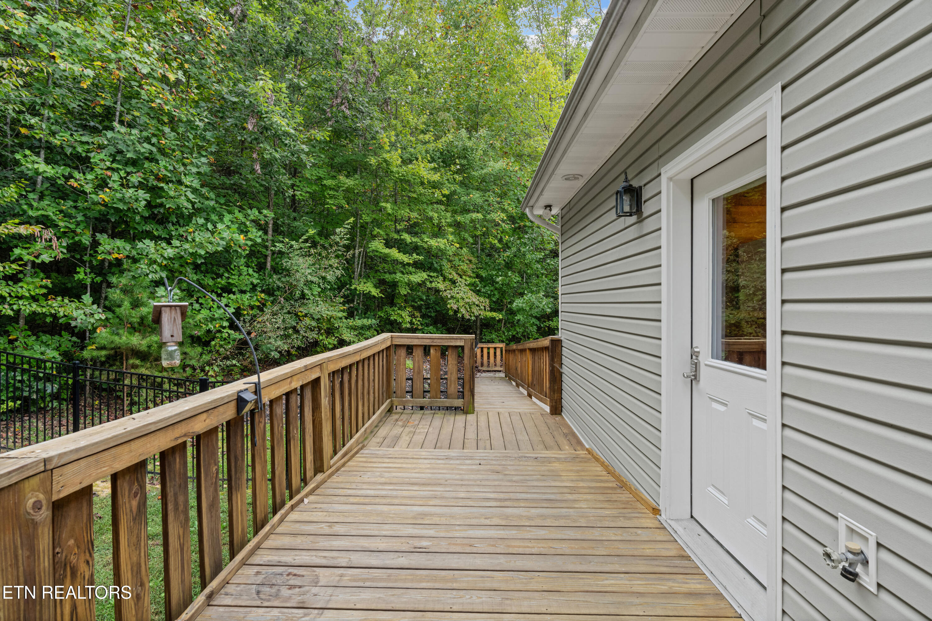 3851 Mistletoe Loop Sevierville TN 37876