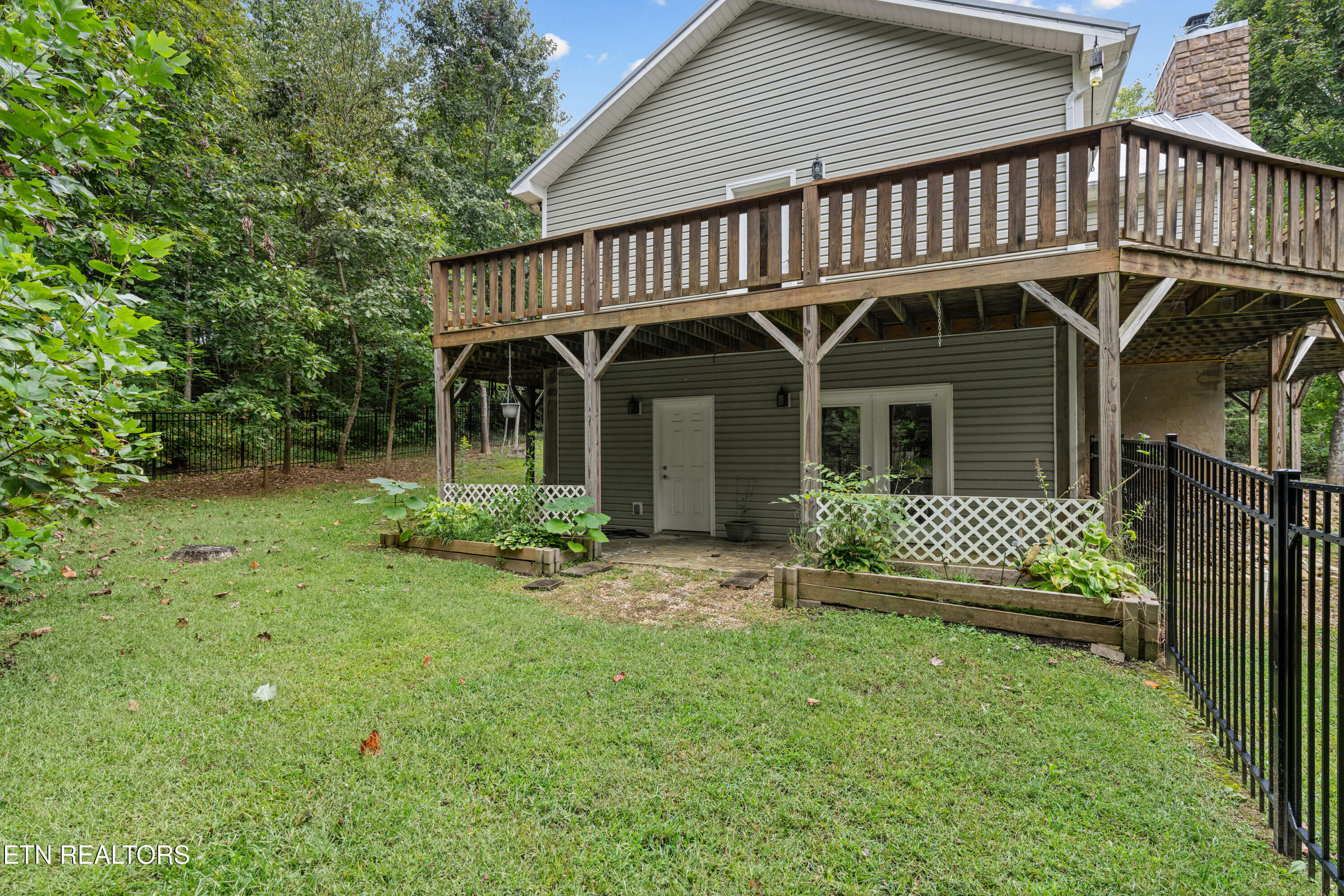 3851 Mistletoe Loop Sevierville TN 37876
