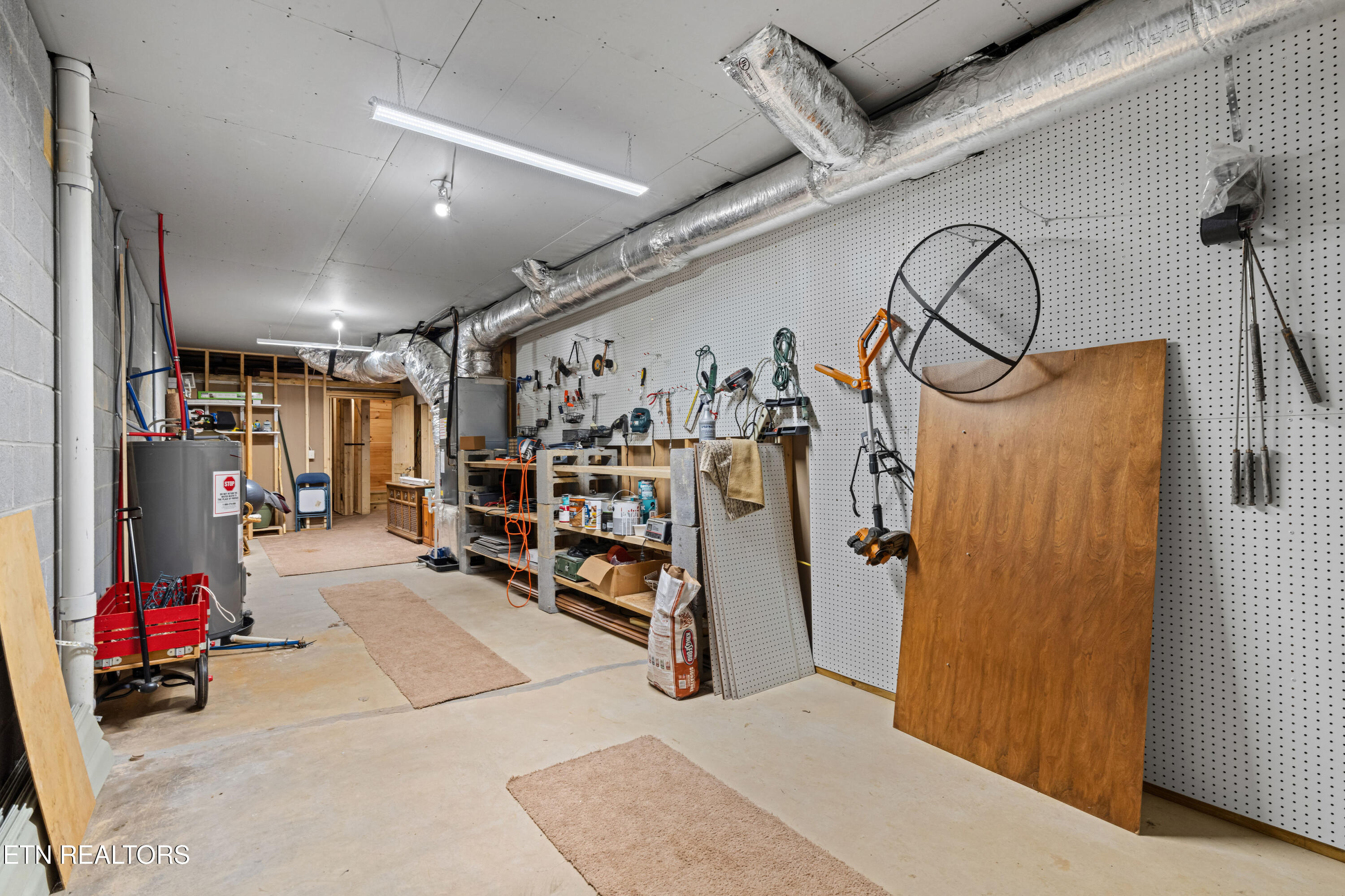 3851 Mistletoe Loop Sevierville TN 37876
