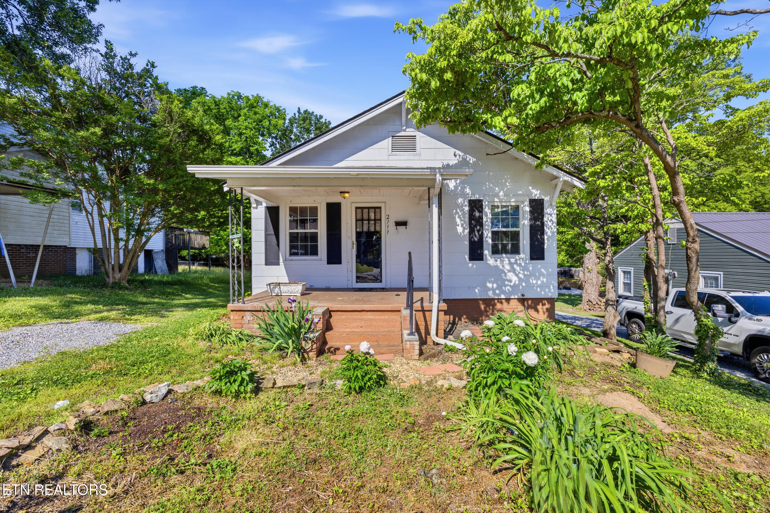 2111 Eastview Avenue Jefferson City TN 37760