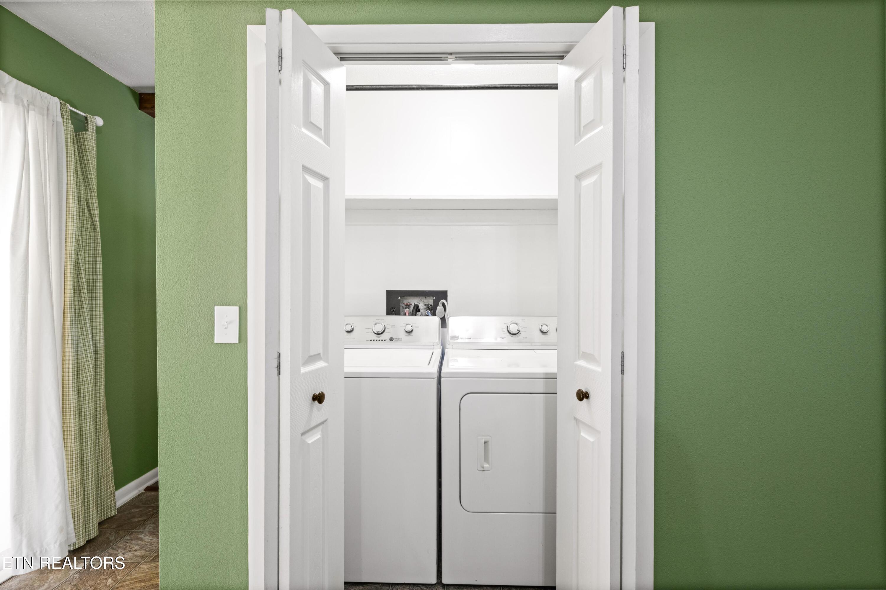 130 Pike Lane Caryville TN 37714