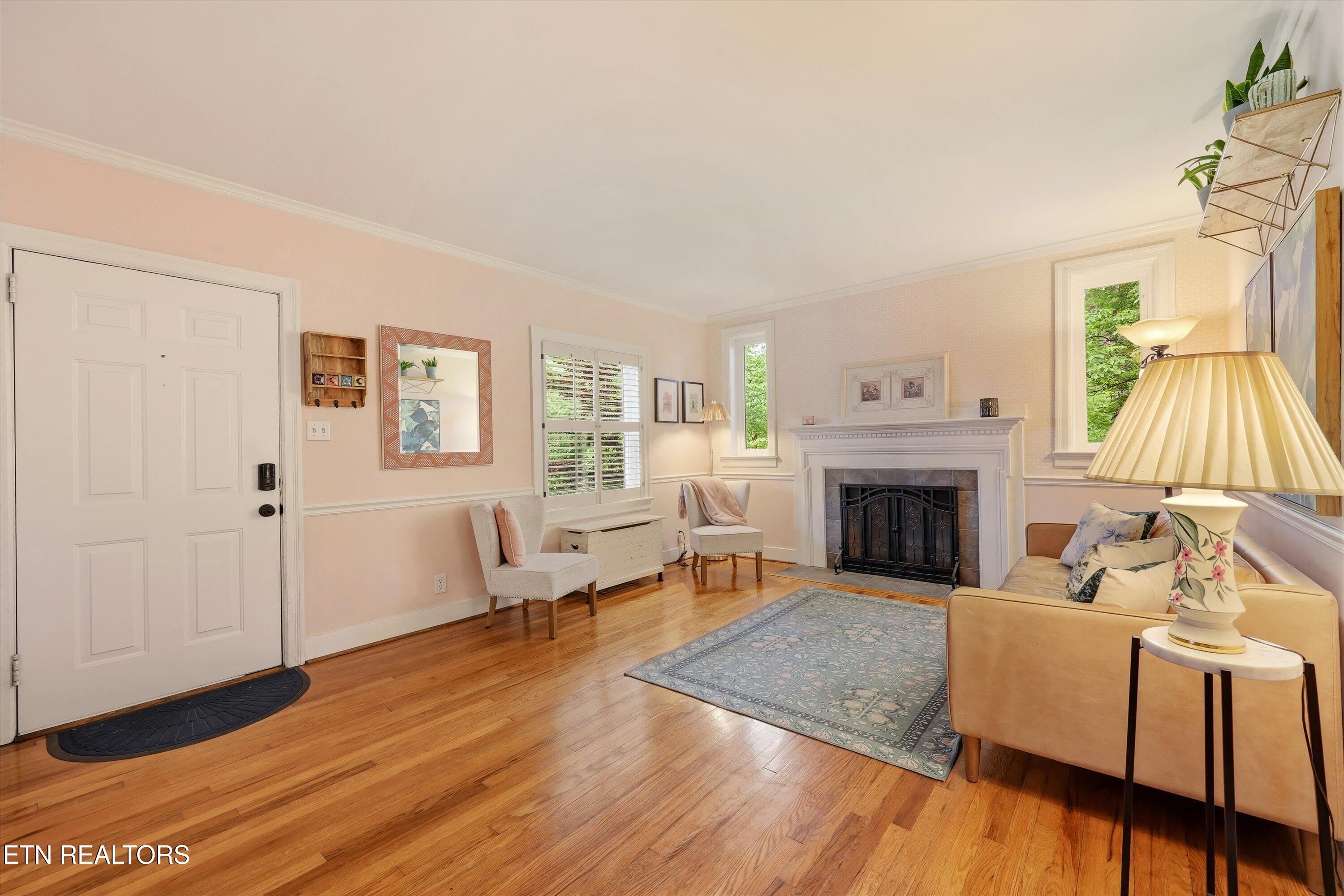 2013 Woodson Drive Knoxville TN 37920
