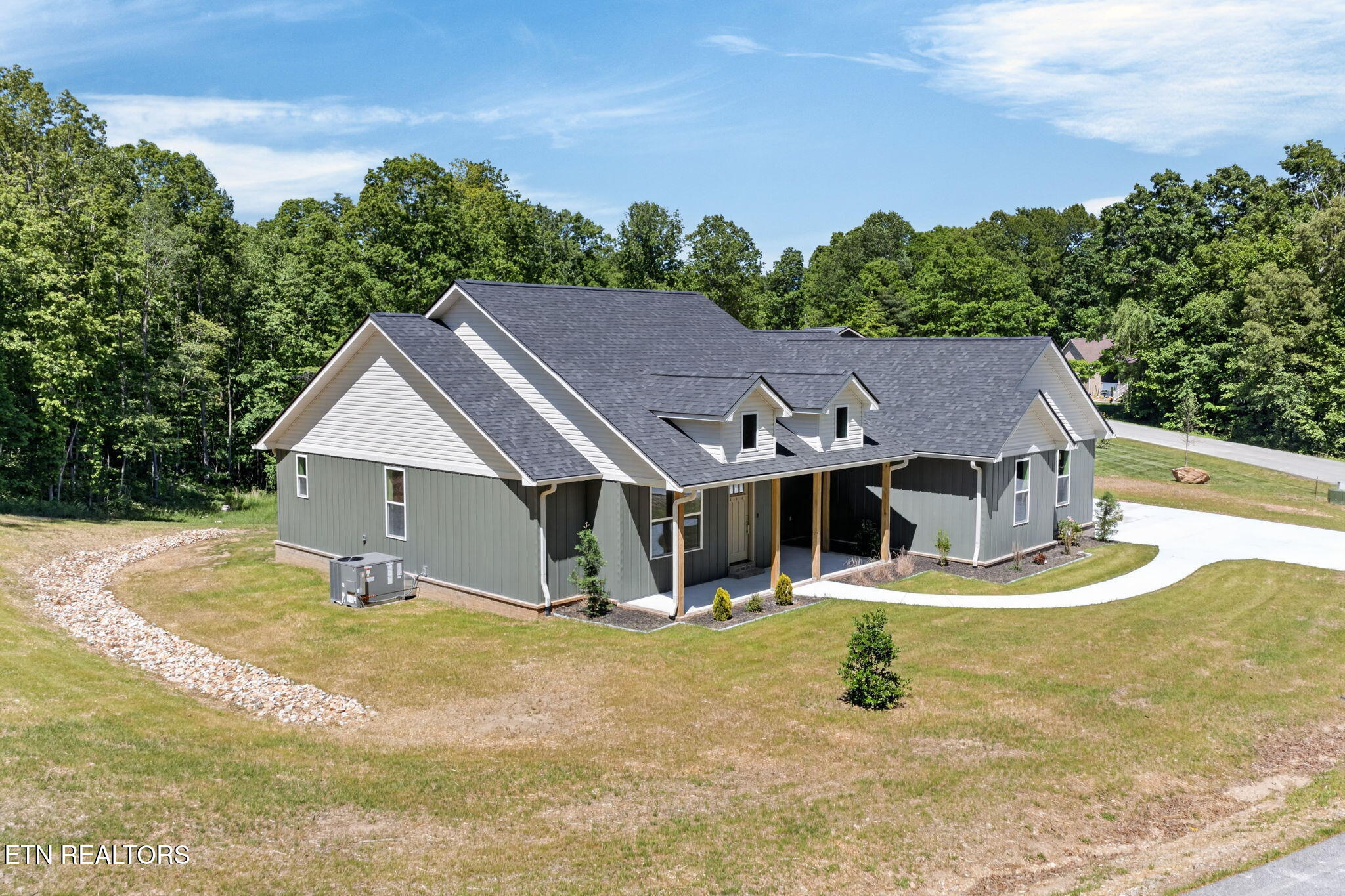 1128 Cumberland View Drive Crossville TN 38571