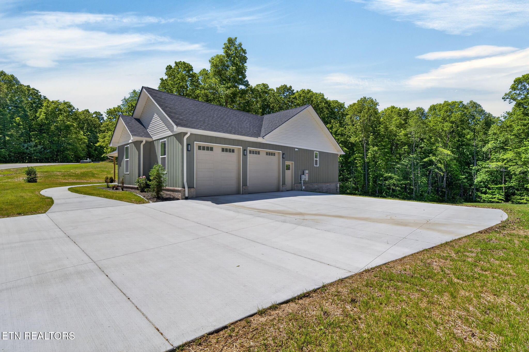 1128 Cumberland View Drive Crossville TN 38571