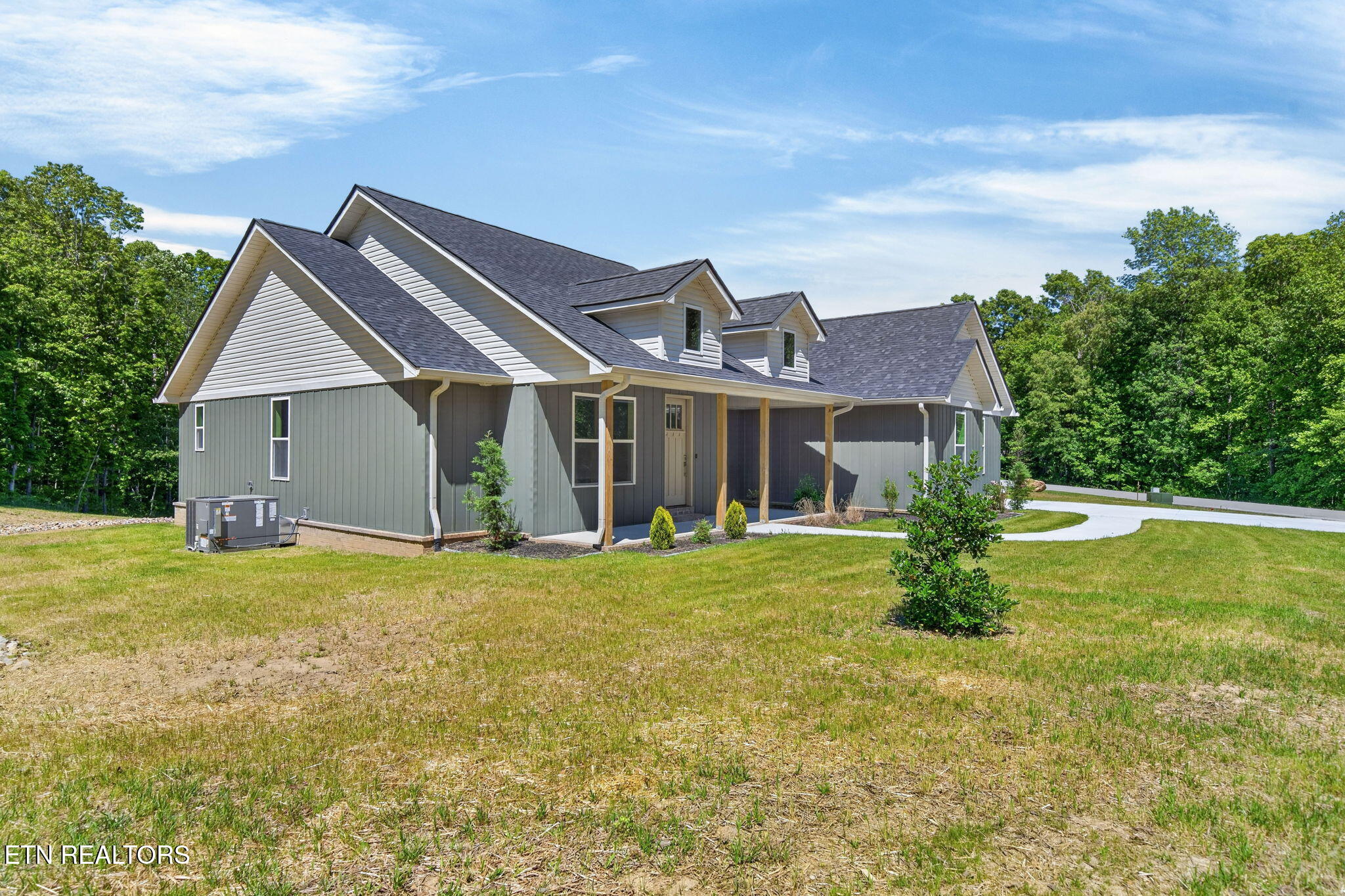 1128 Cumberland View Drive Crossville TN 38571