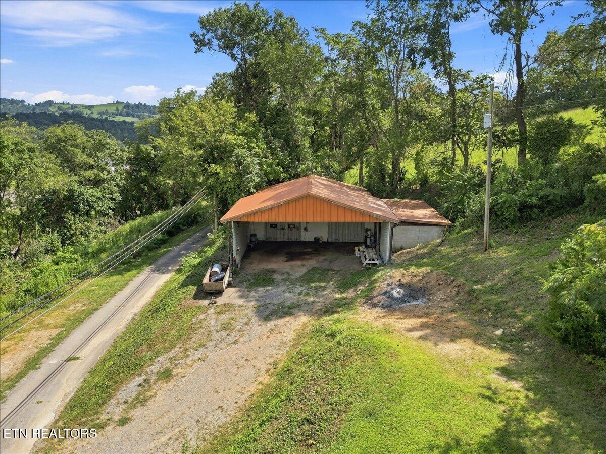 1924 Fugate Street Tazewell TN 37879