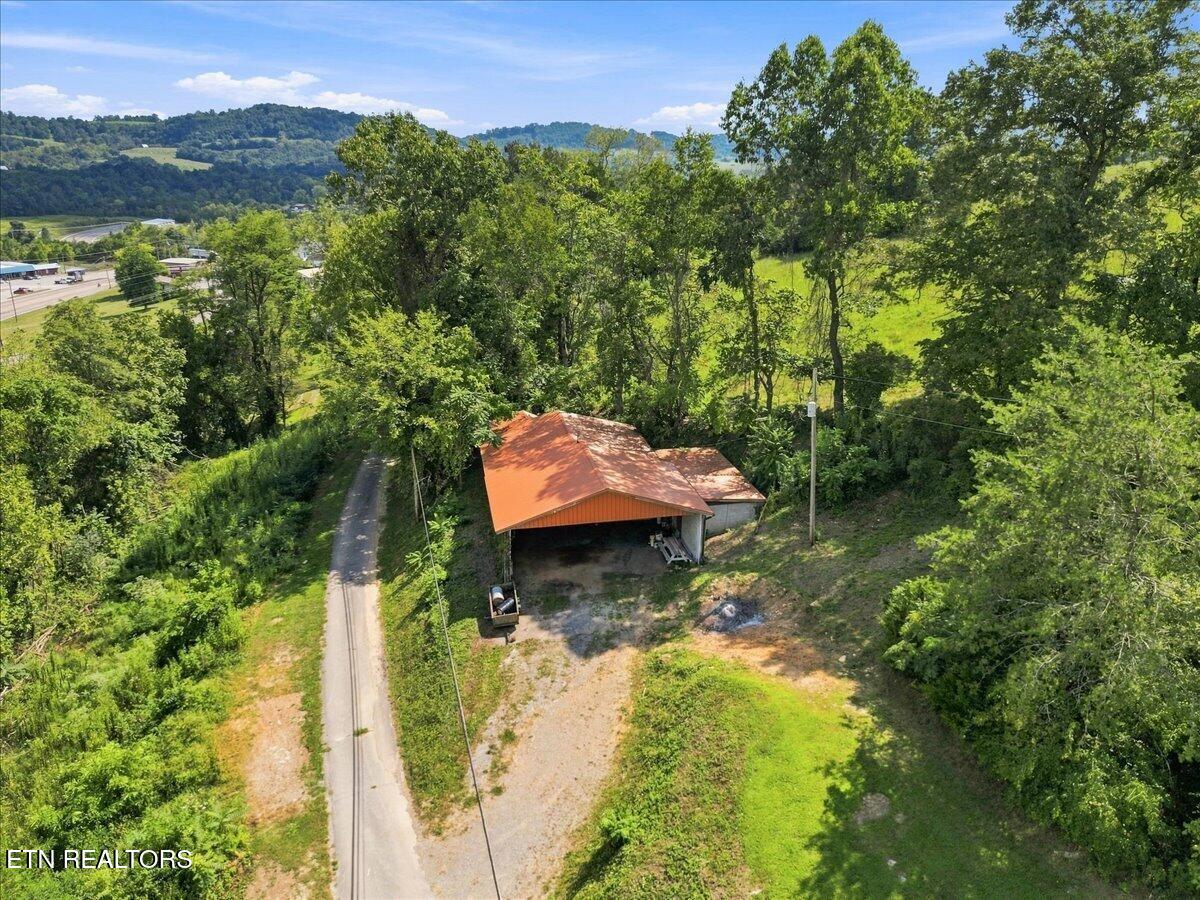 1924 Fugate Street Tazewell TN 37879