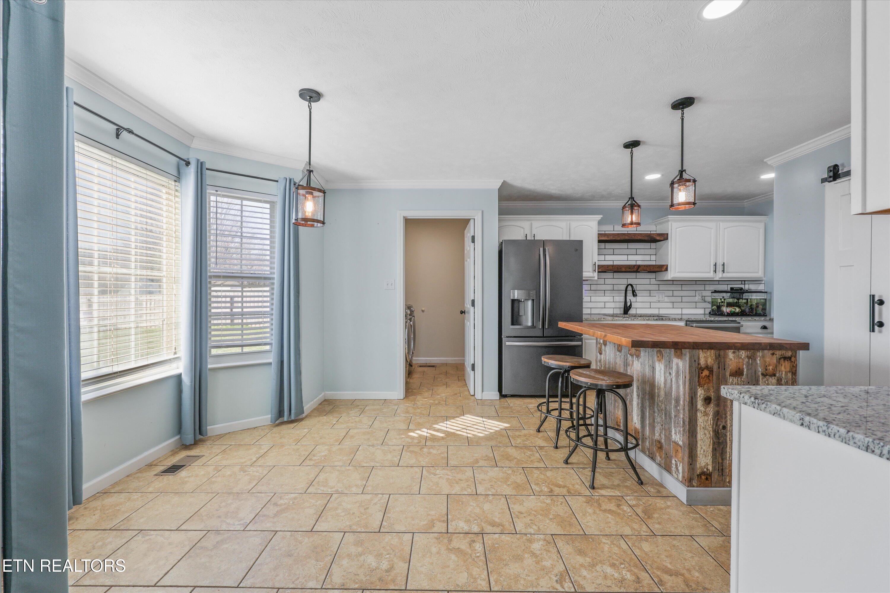 1057 Summerfield Drive Maryville TN 37801