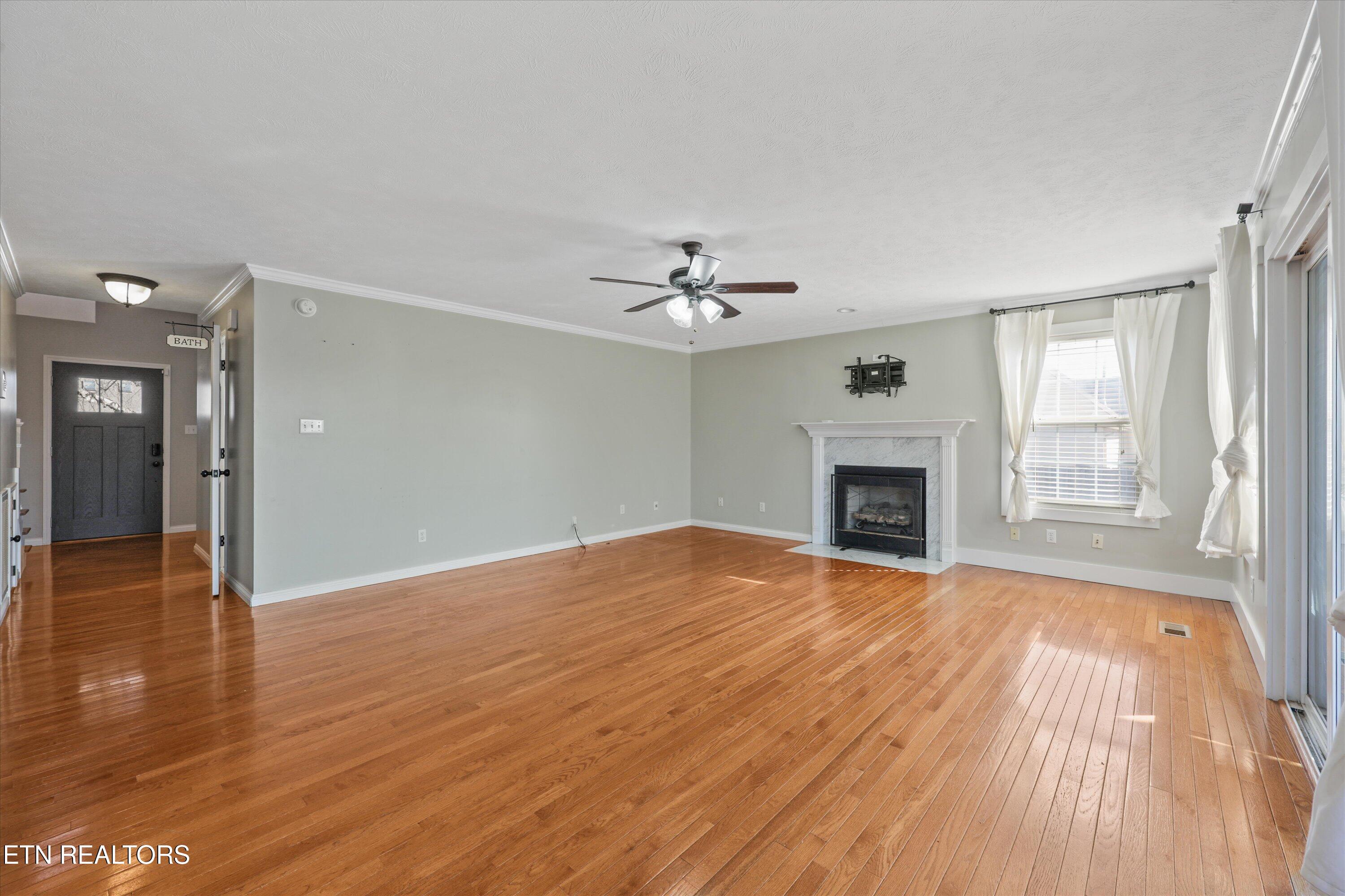 1057 Summerfield Drive Maryville TN 37801