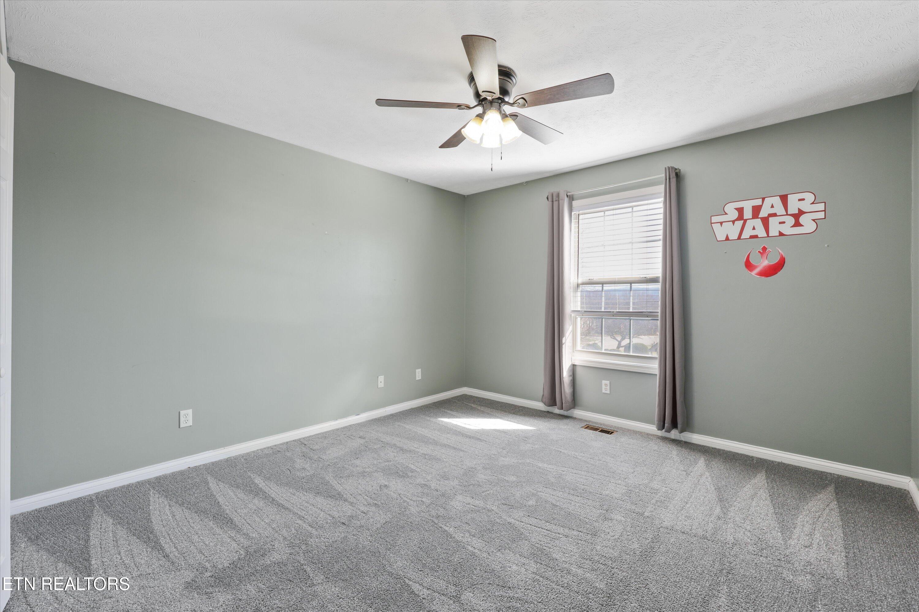 1057 Summerfield Drive Maryville TN 37801