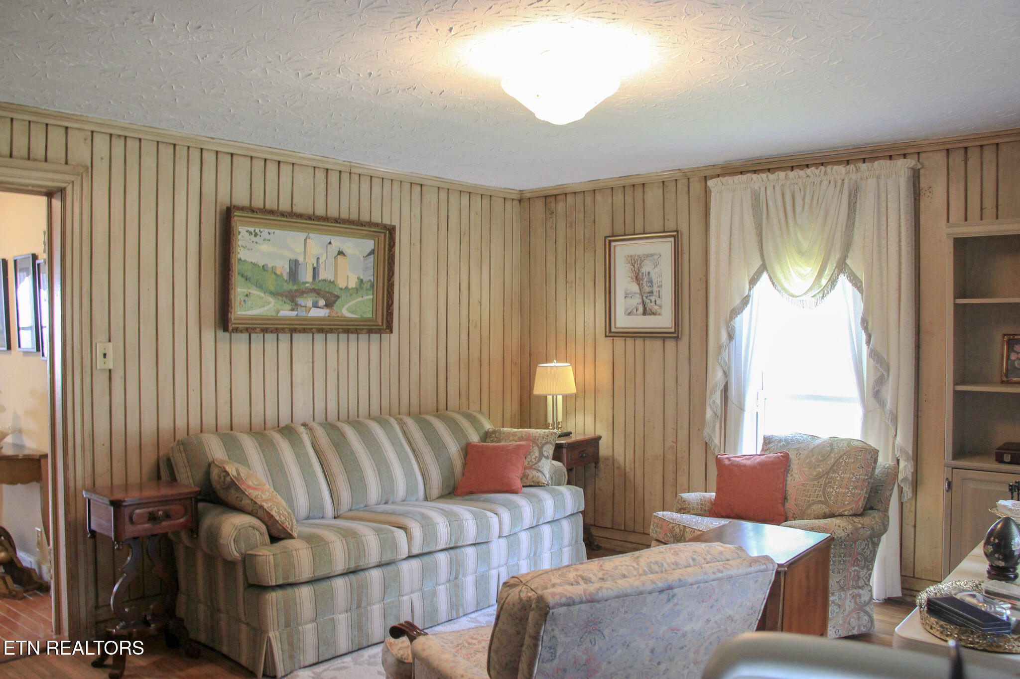301 W Crawford Avenue Monterey TN 38574