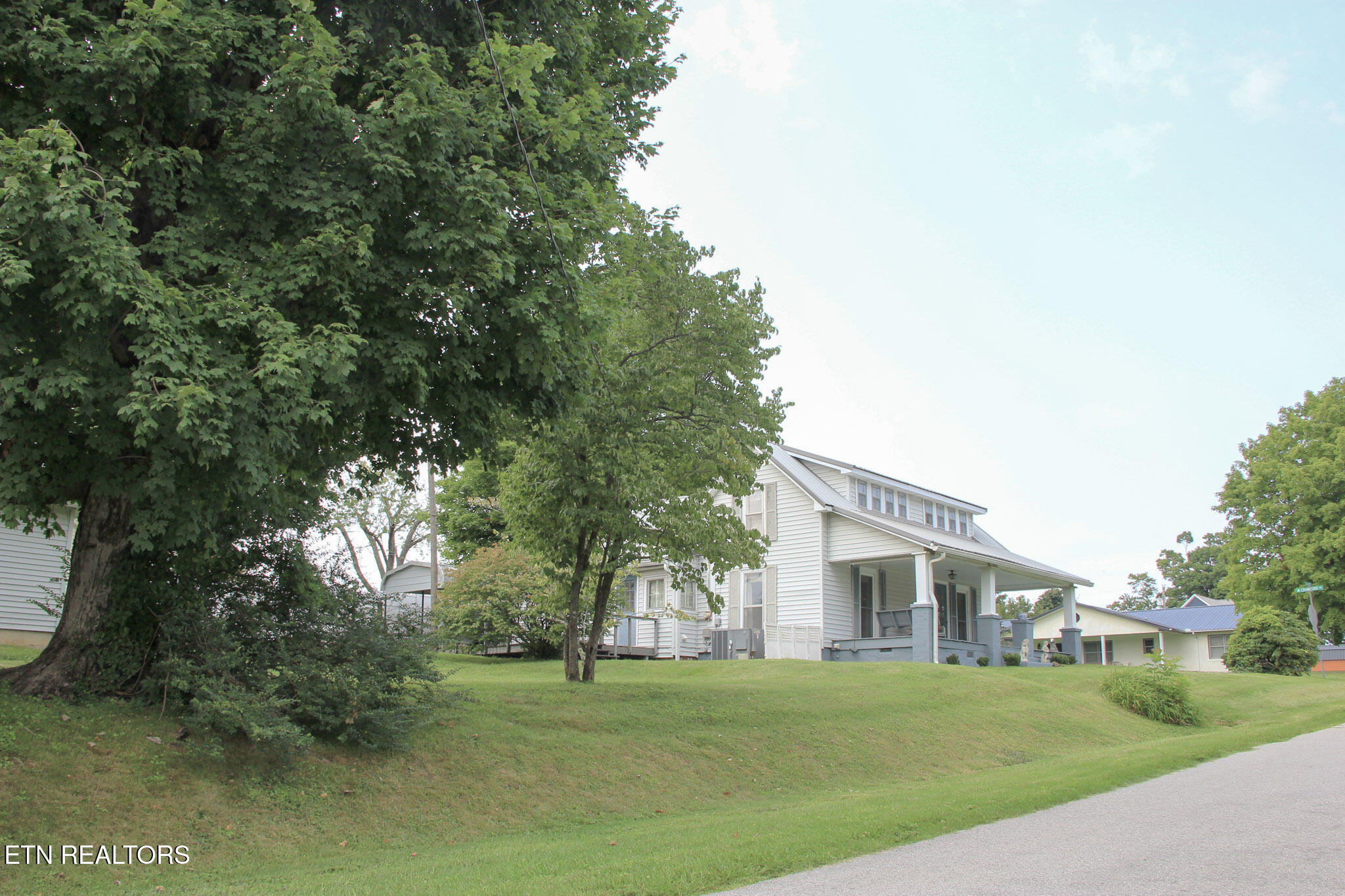 301 W Crawford Avenue Monterey TN 38574