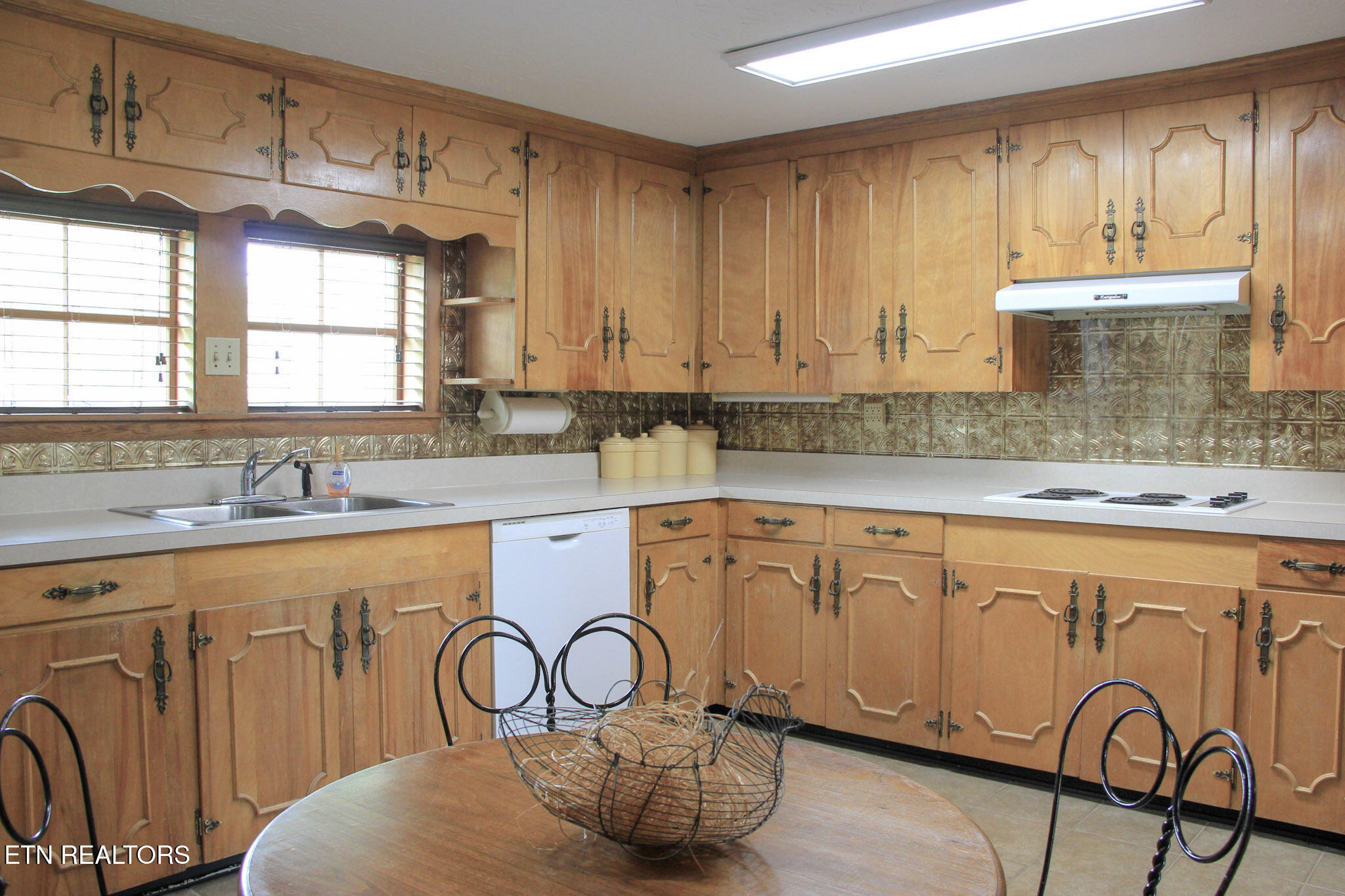 301 W Crawford Avenue Monterey TN 38574