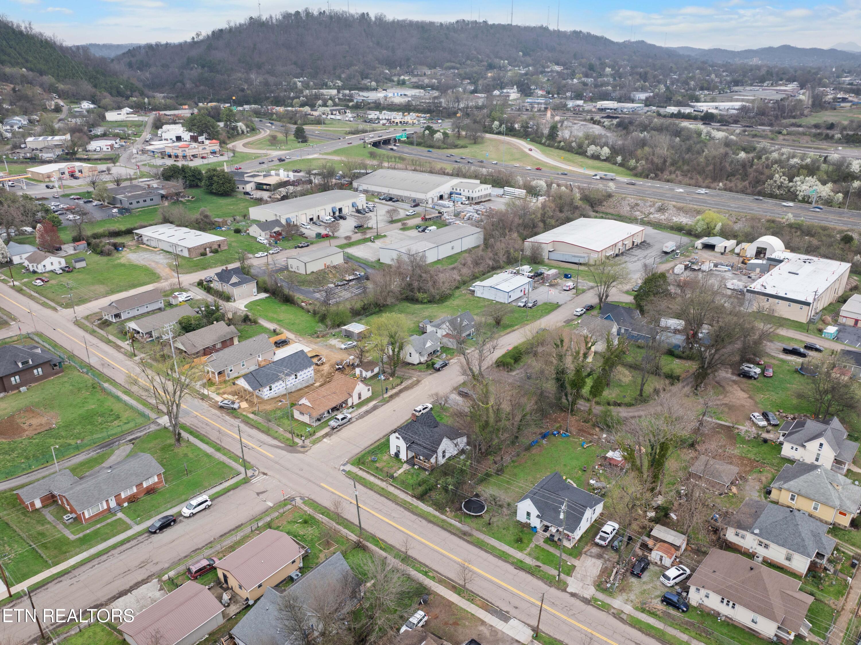 2918 Johnston Street Knoxville TN 37921