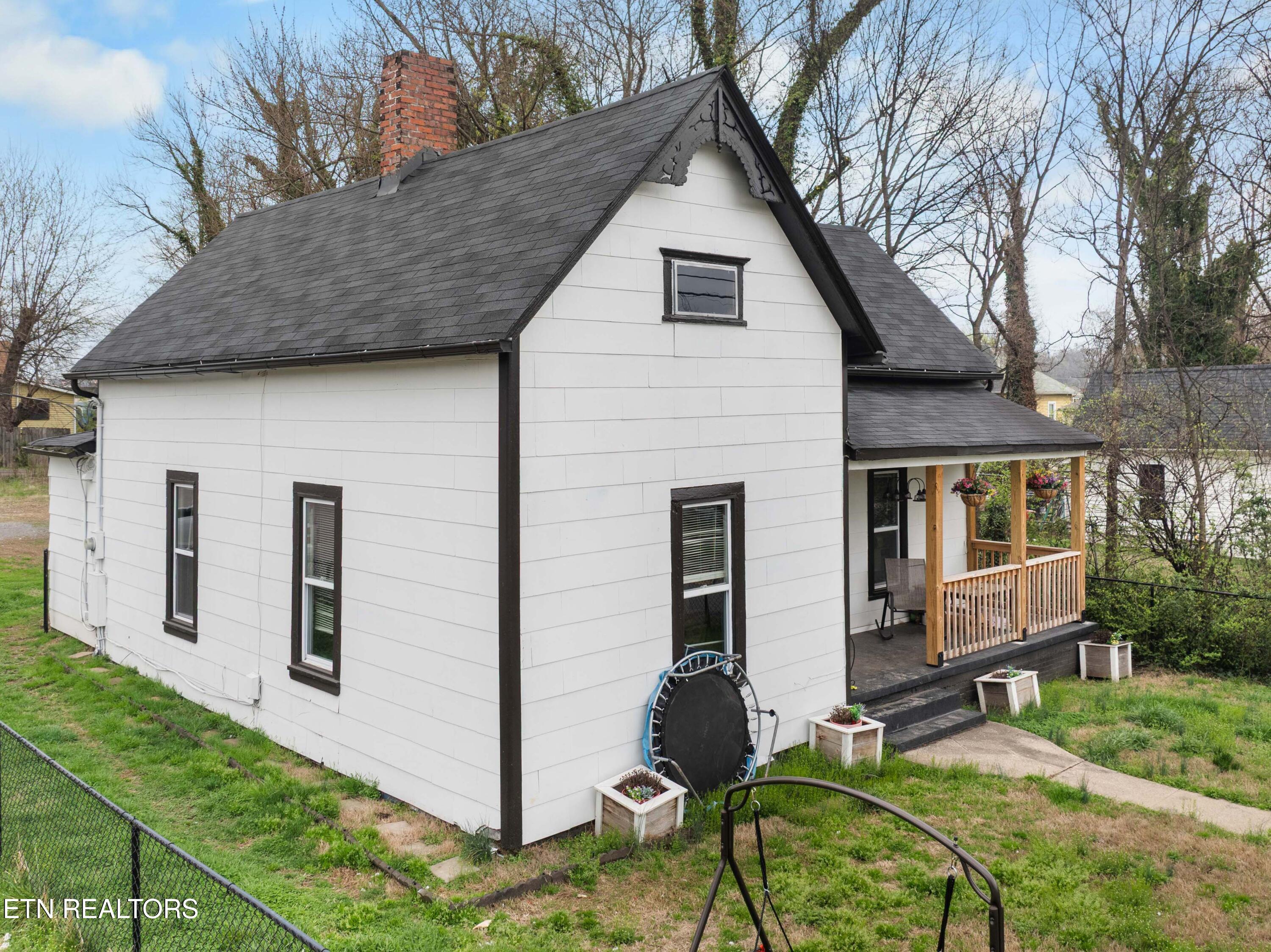 2918 Johnston Street Knoxville TN 37921