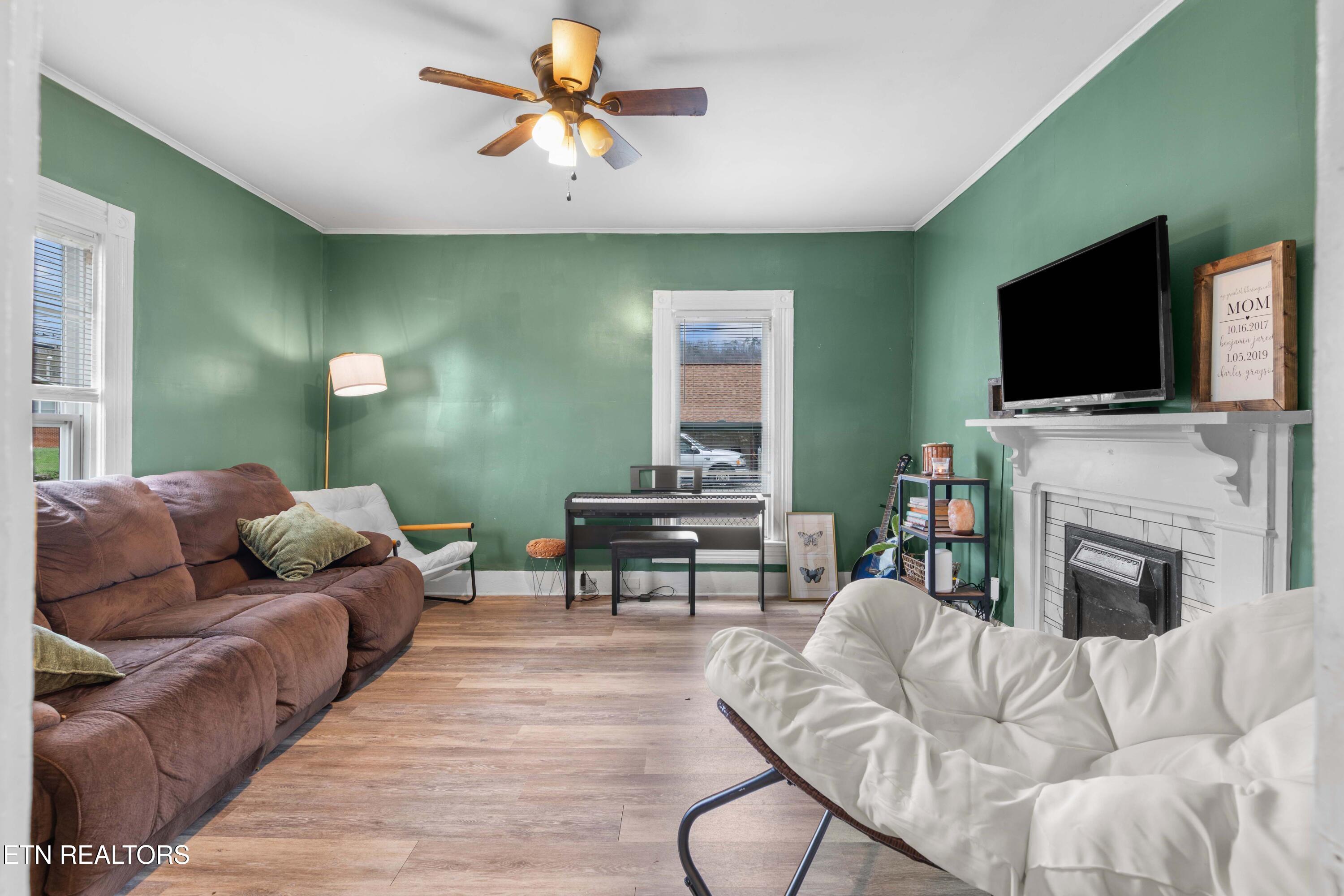 2918 Johnston Street Knoxville TN 37921