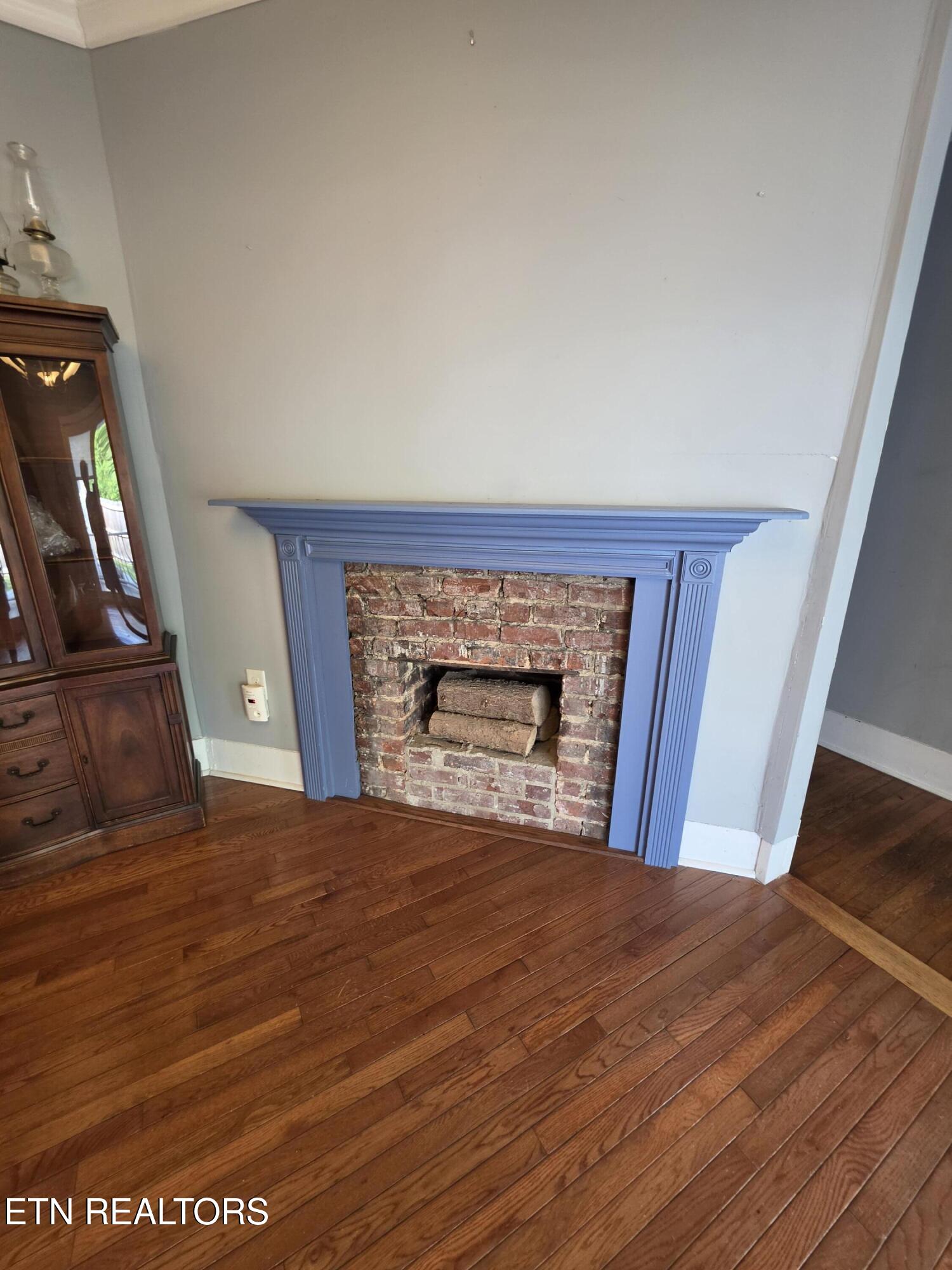 702 Clinton Street Harriman TN 37748