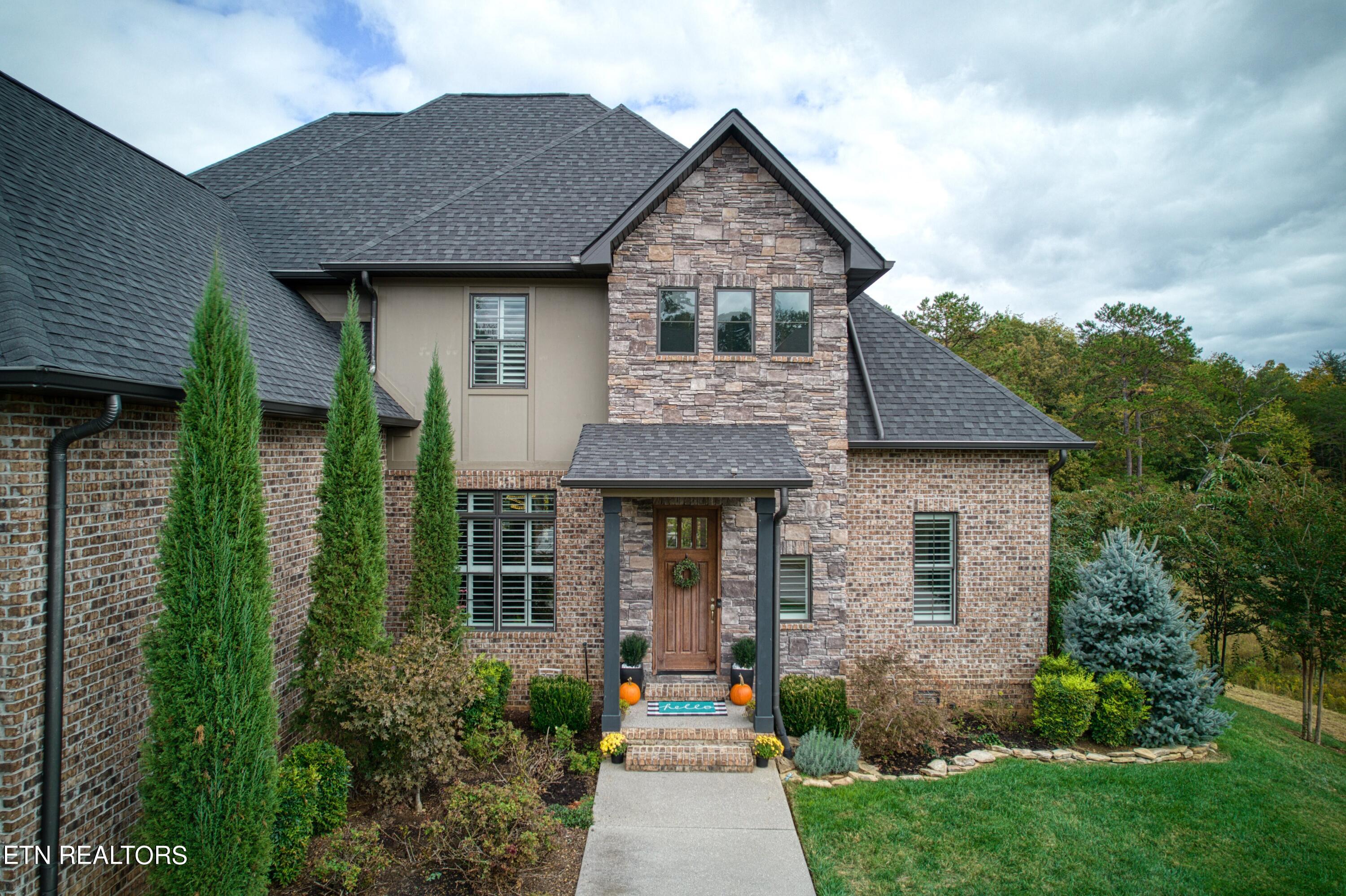 656 Split Rail Lane Knoxville TN 37934