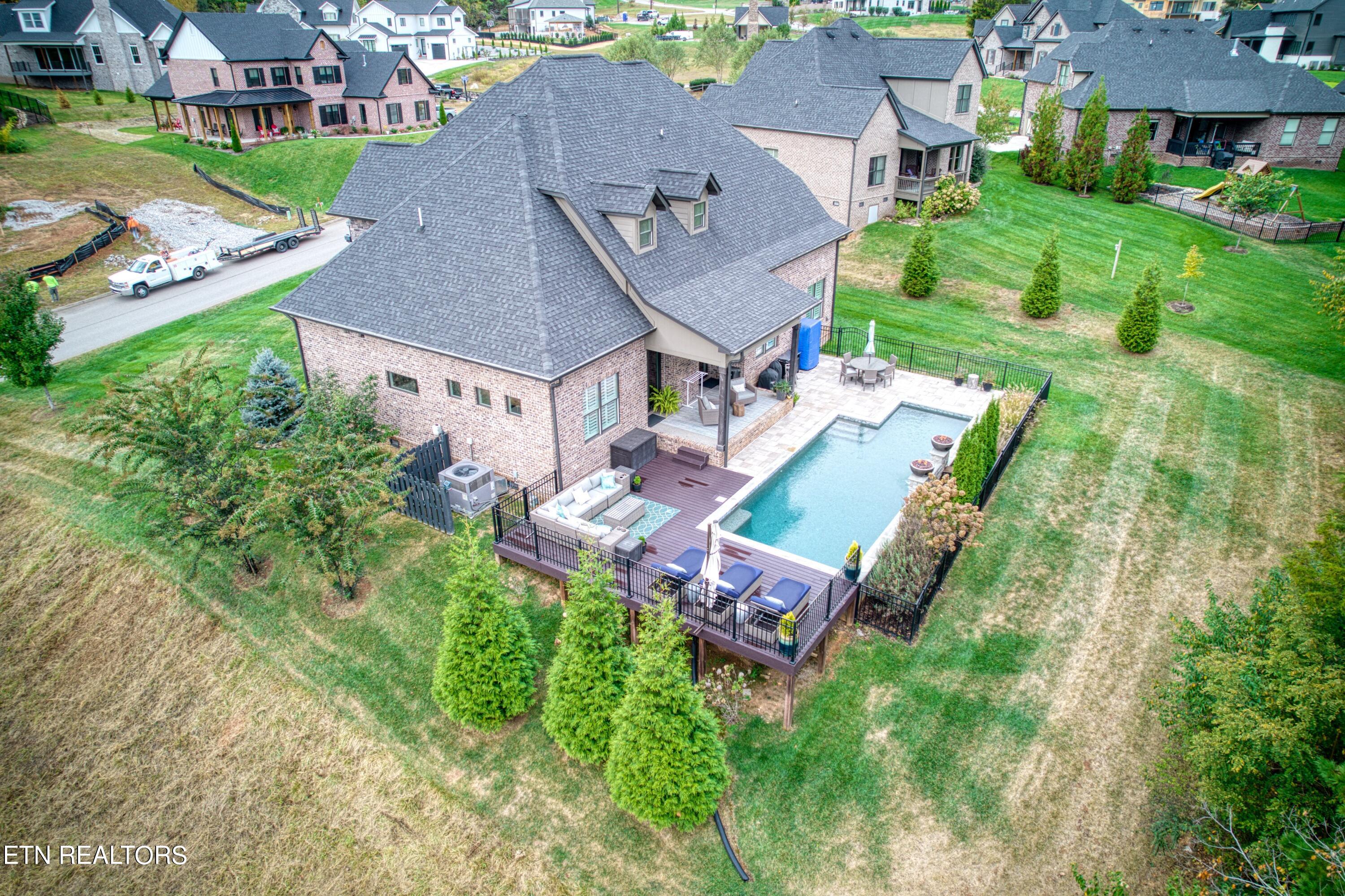 656 Split Rail Lane Knoxville TN 37934