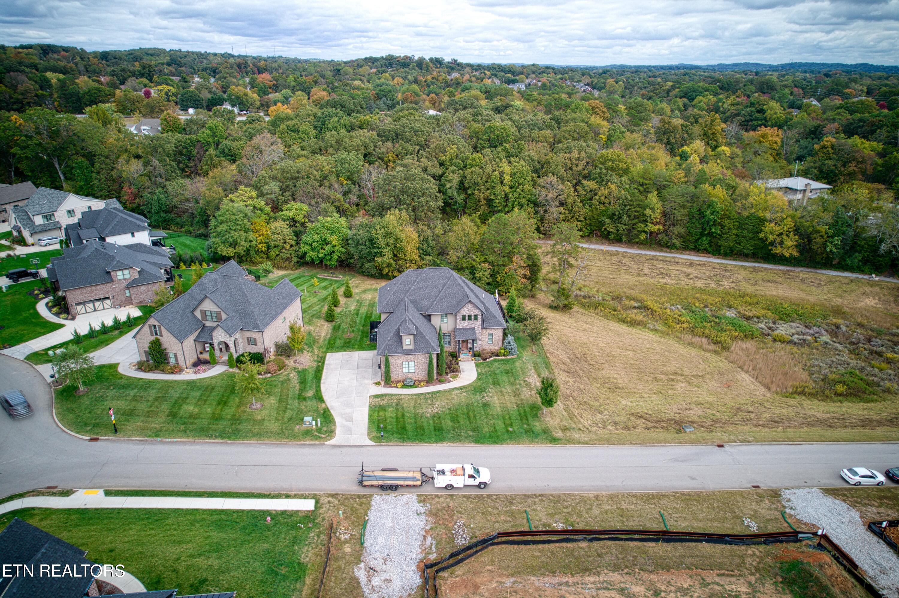 656 Split Rail Lane Knoxville TN 37934
