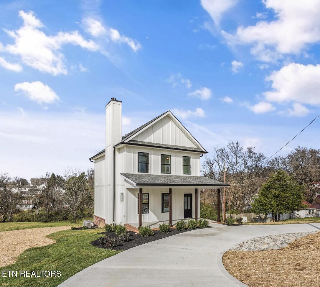 106 S Front Street Friendsville TN 37737
