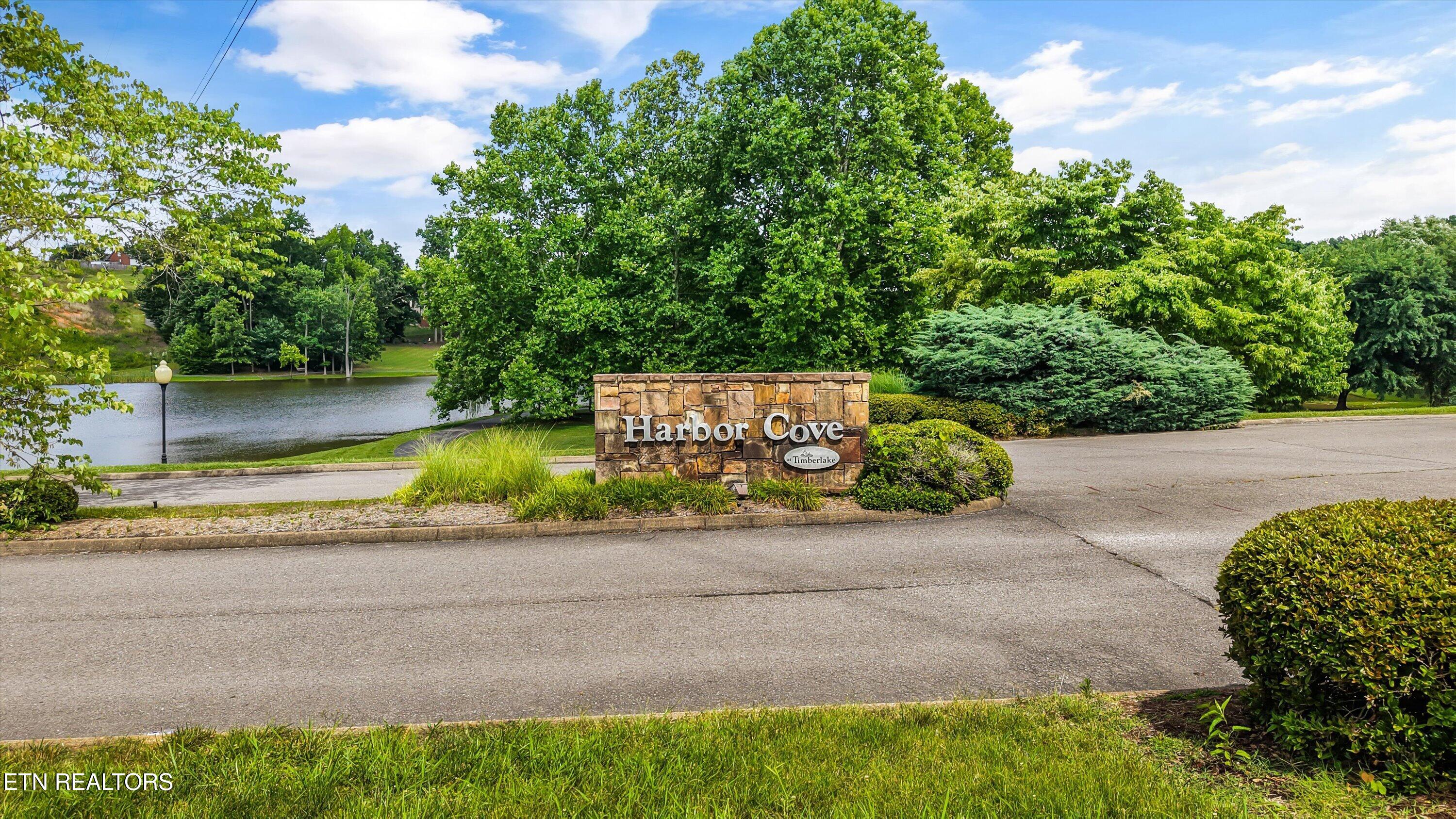 8407 Harbor Cove Drive Knoxville TN 37938