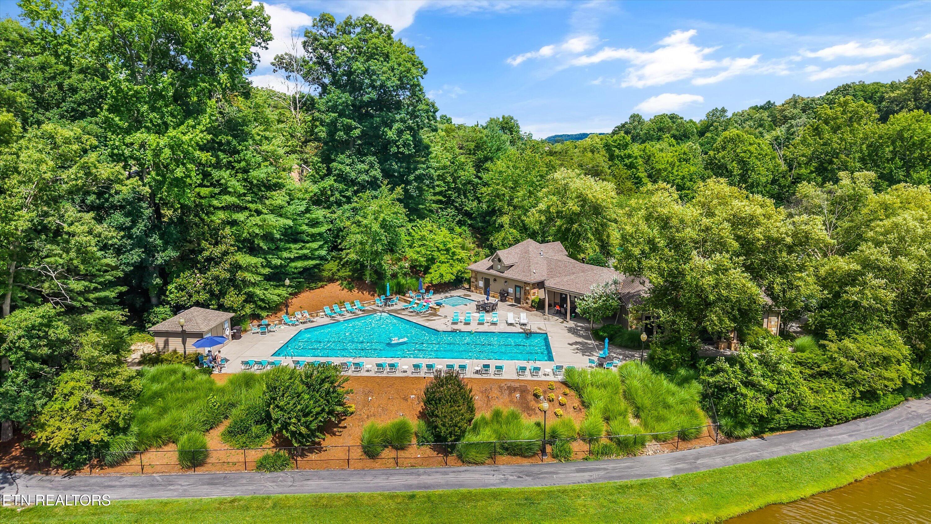 8407 Harbor Cove Drive Knoxville TN 37938