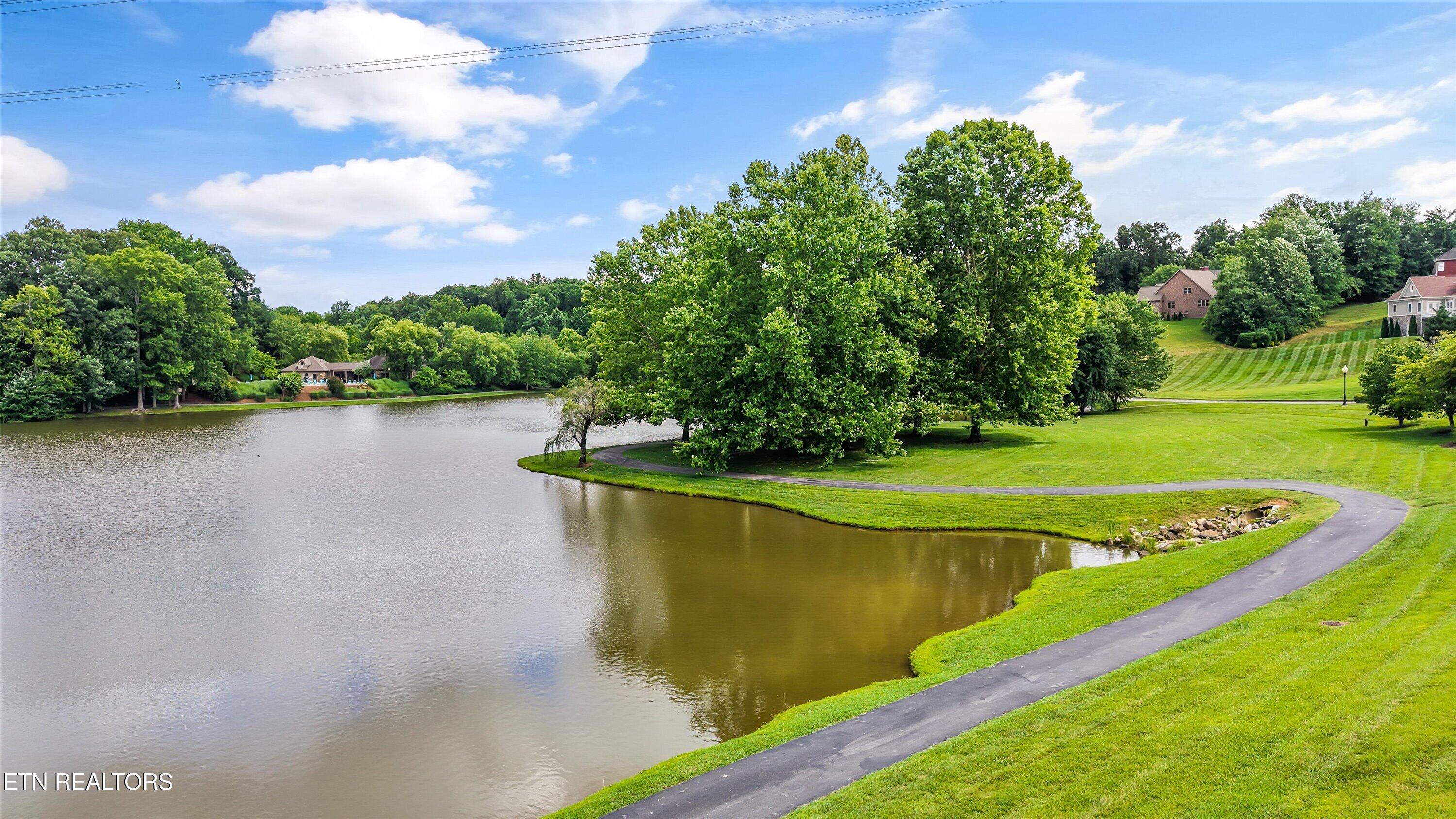 8407 Harbor Cove Drive Knoxville TN 37938