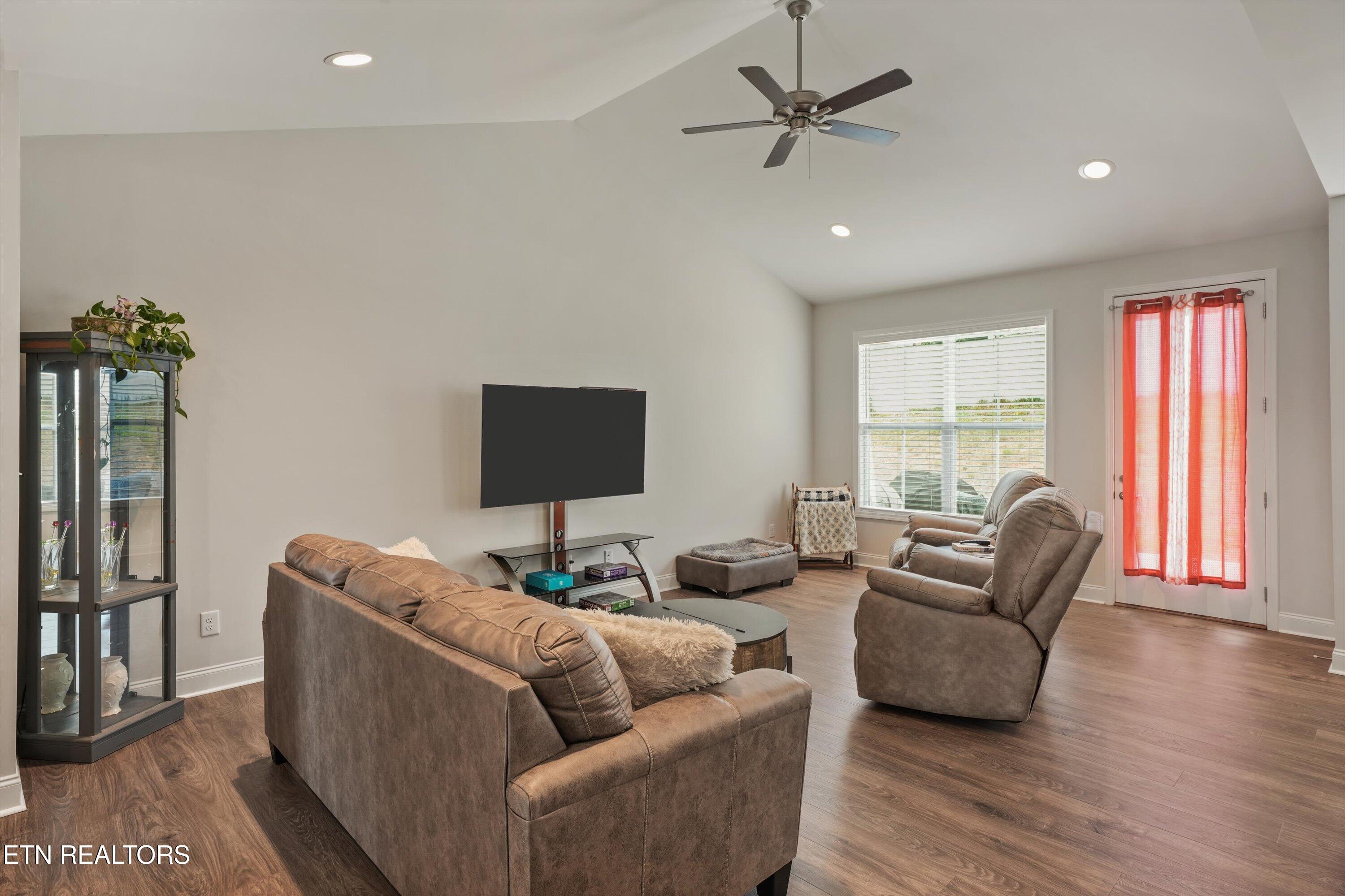 8121 Chapel Hill Lane Knoxville TN 37938