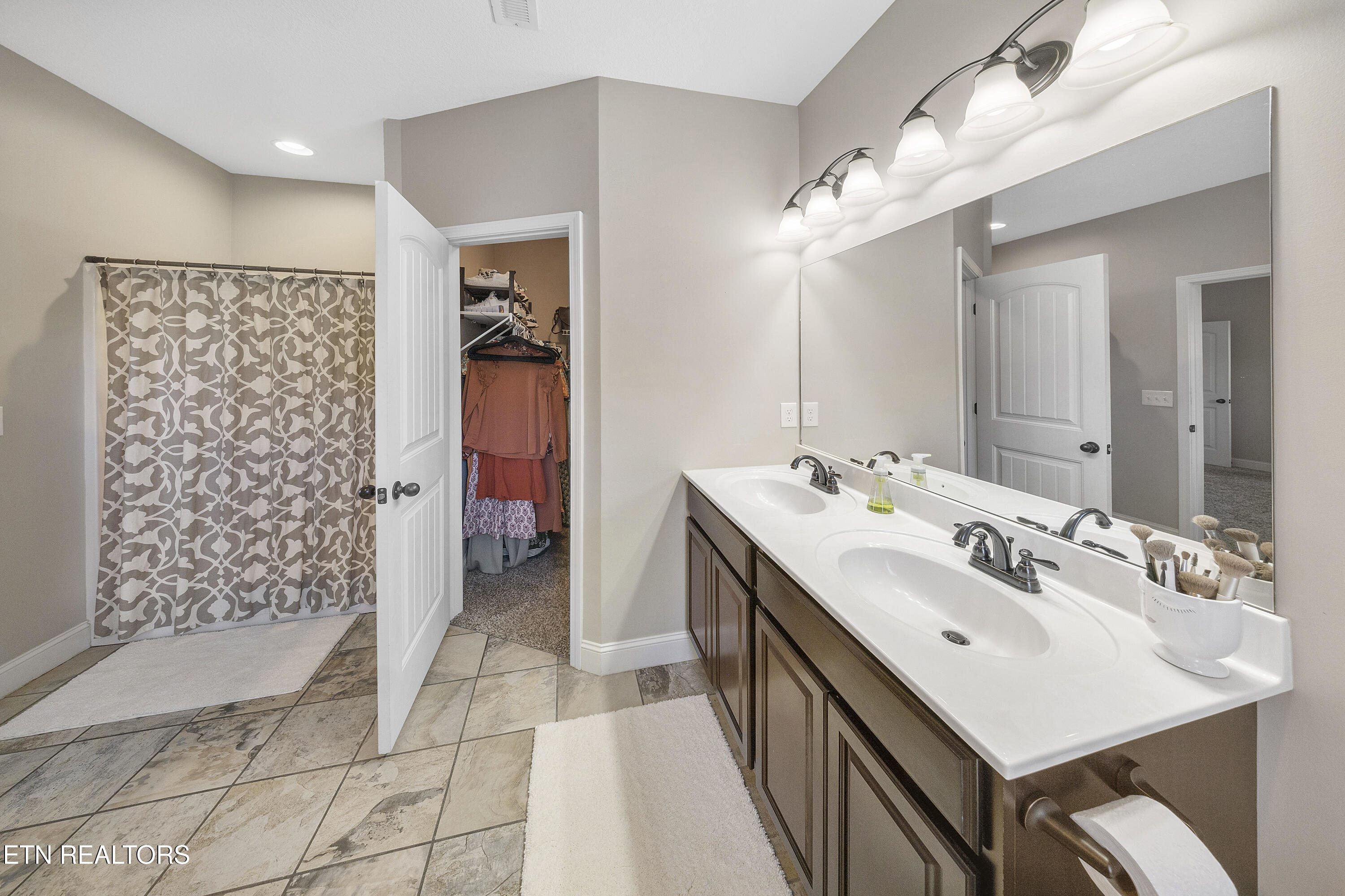 410 Frostview Lane Maryville TN 37804