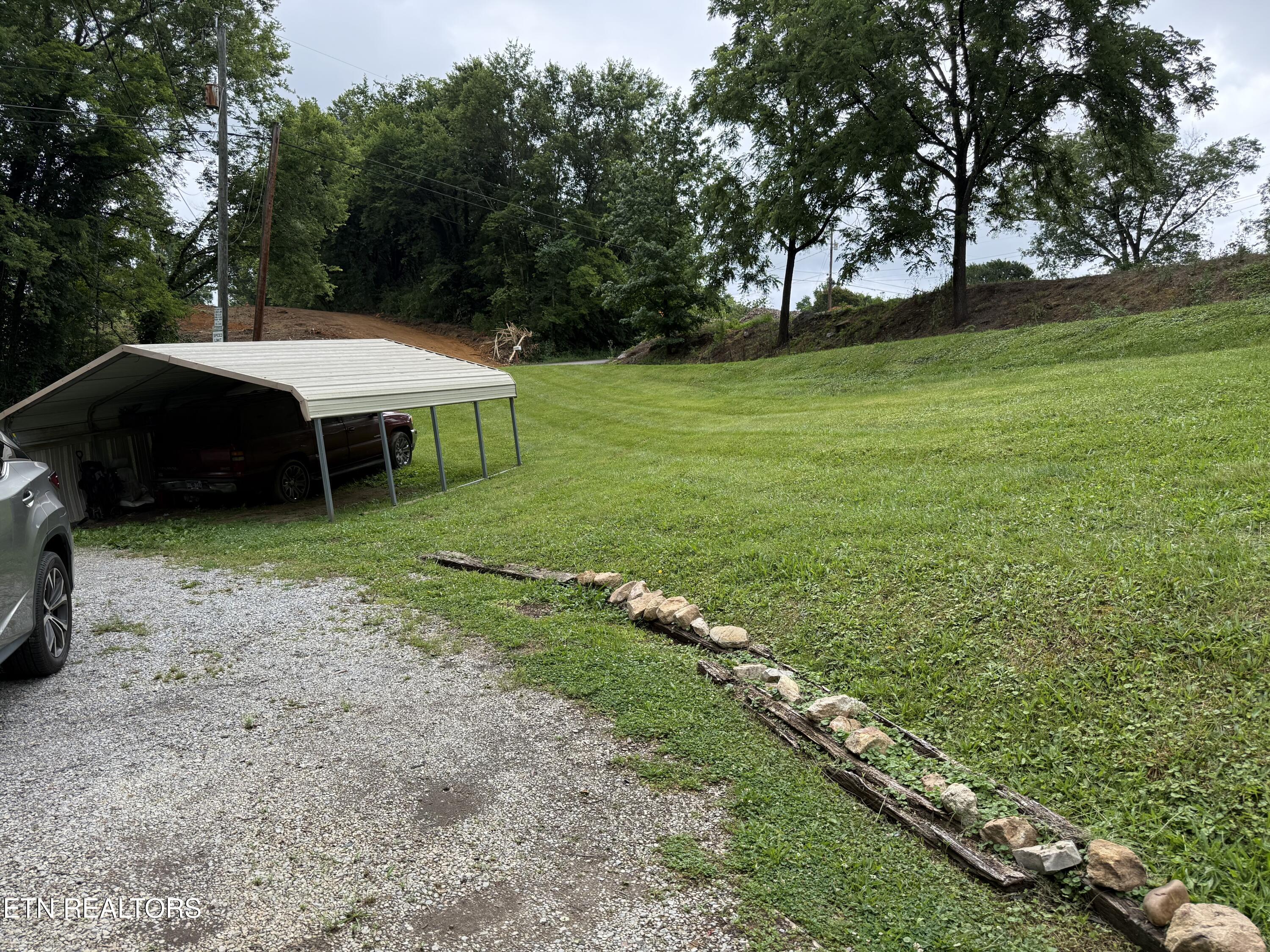 2005 Neubert Road Knoxville TN 37914