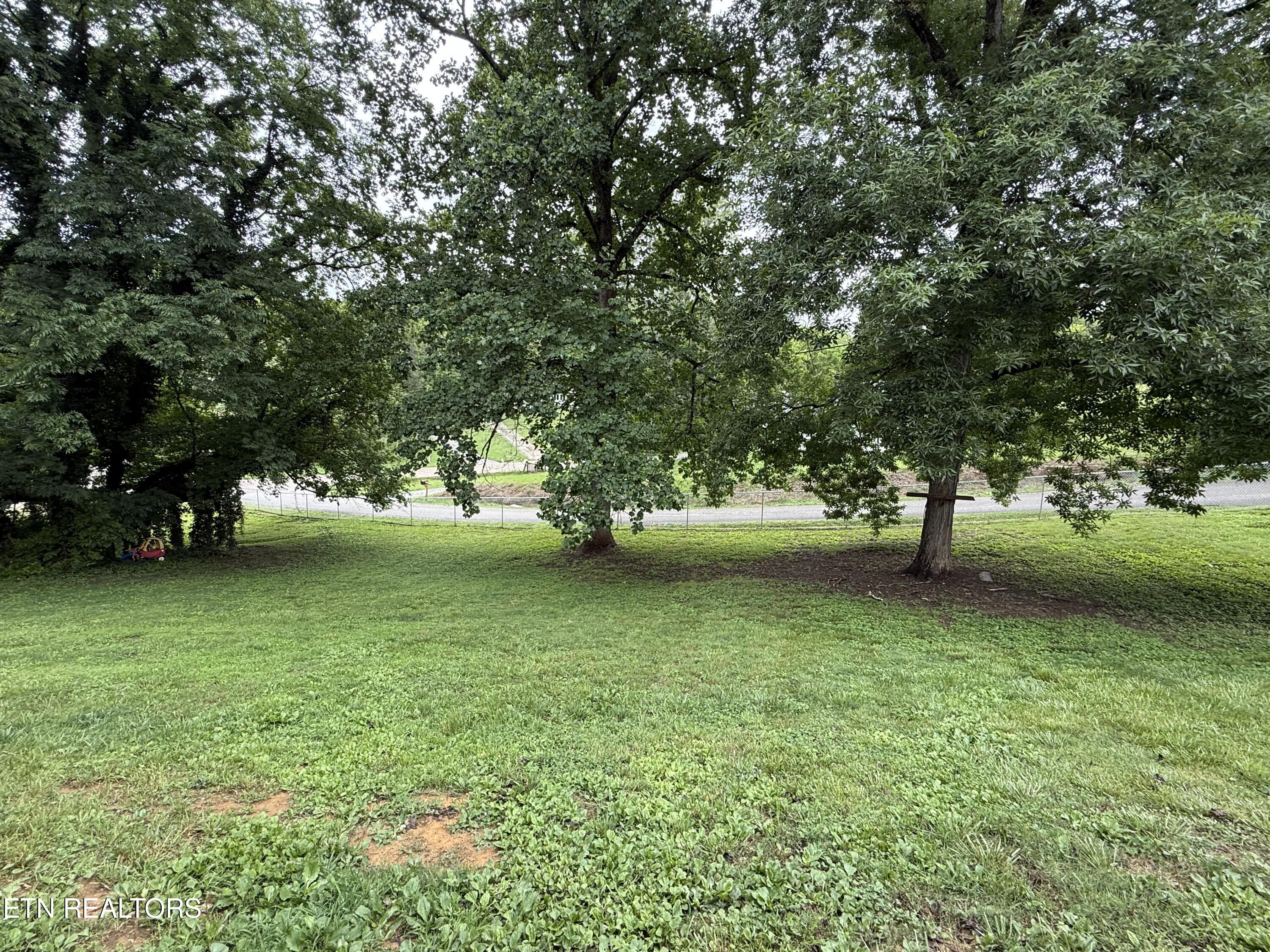 2005 Neubert Road Knoxville TN 37914