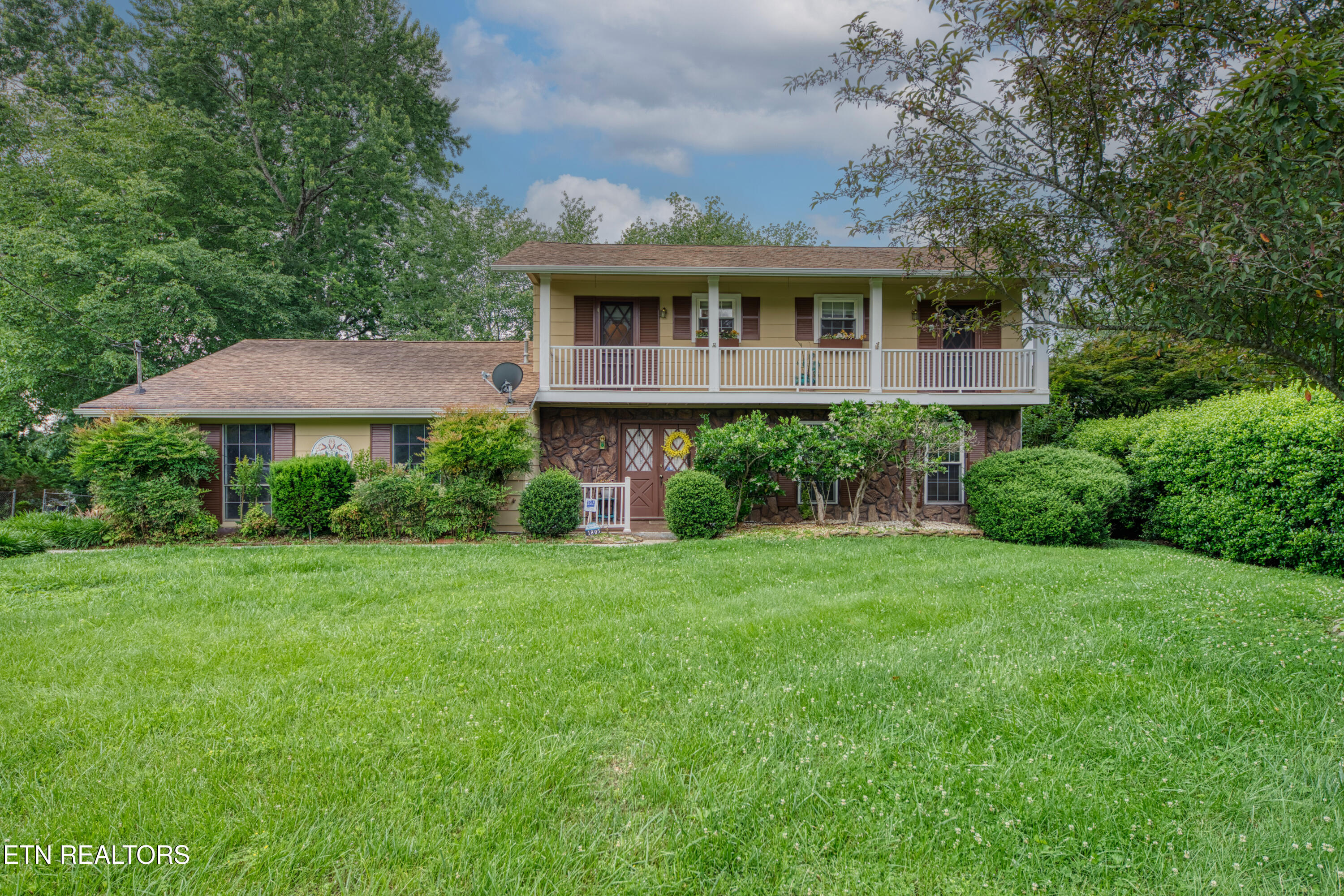 1805 Grenada Boulevard Knoxville TN 37922