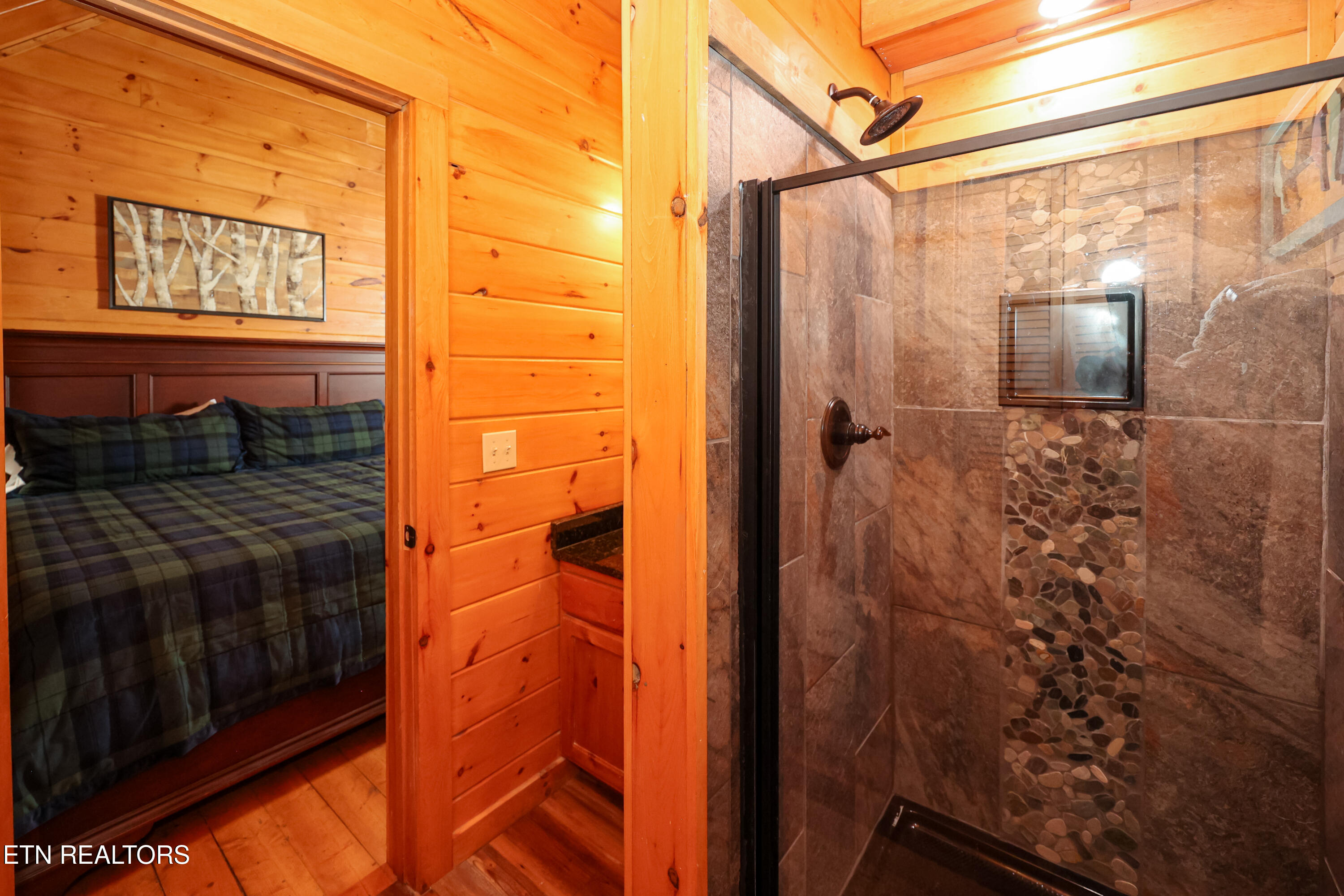 556 Wildwood Forest Way Sevierville TN 37876