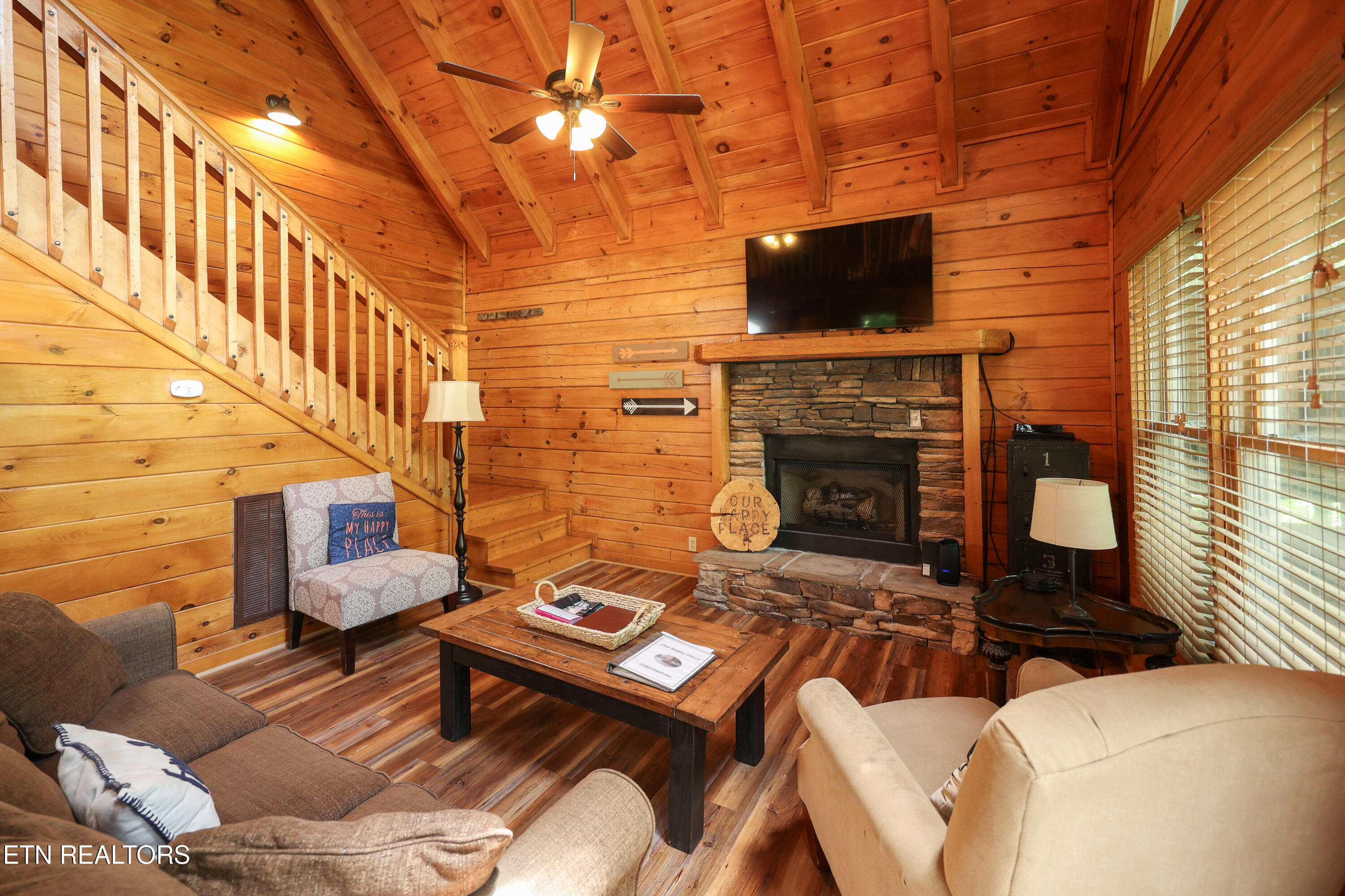 556 Wildwood Forest Way Sevierville TN 37876