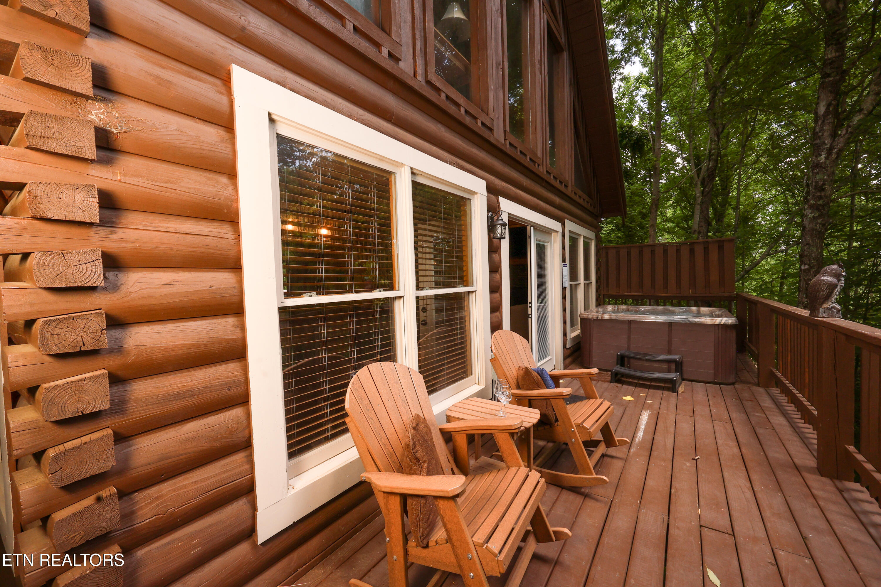 556 Wildwood Forest Way Sevierville TN 37876