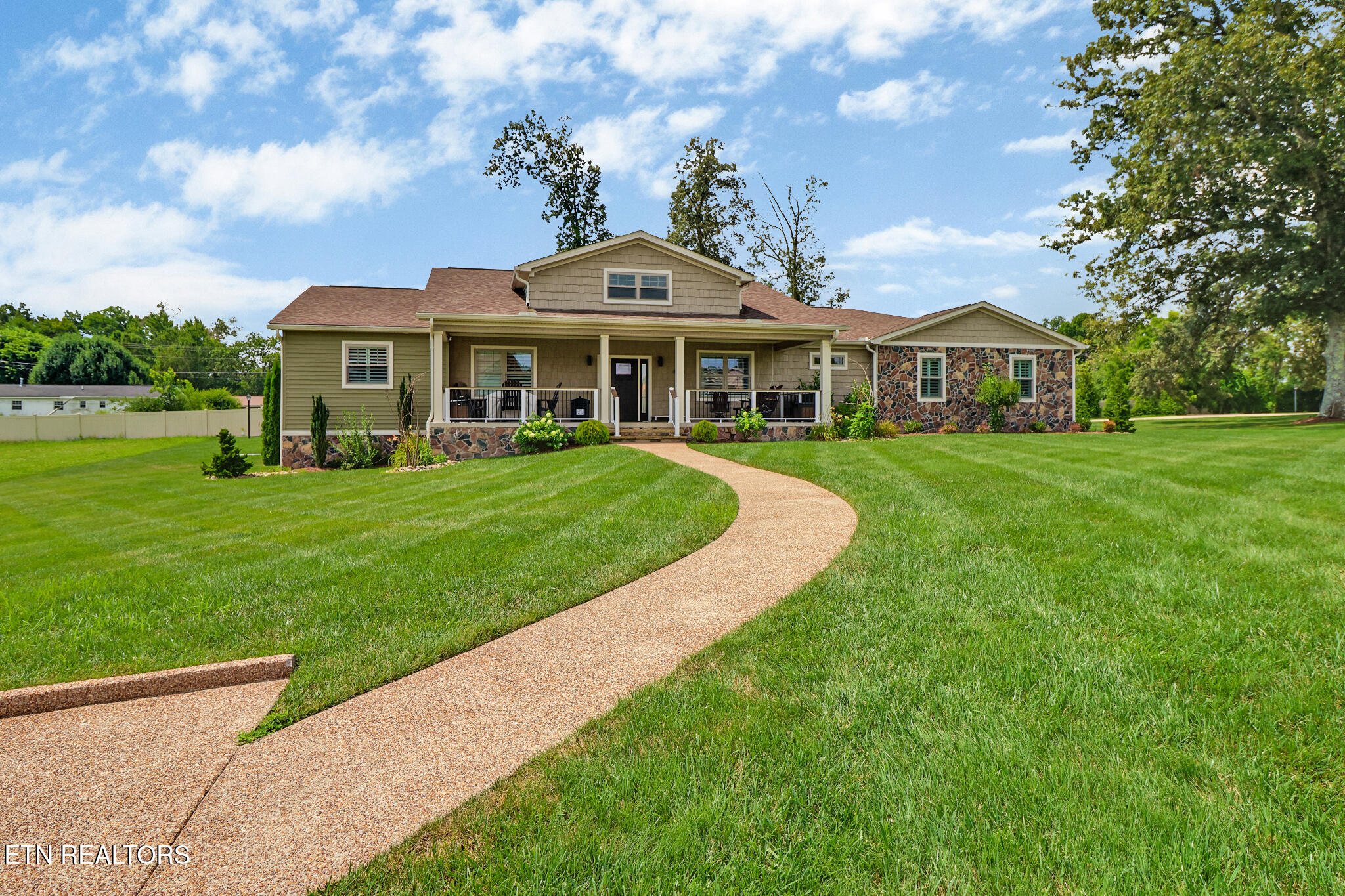 171 Red Oak Drive Crossville TN 38555