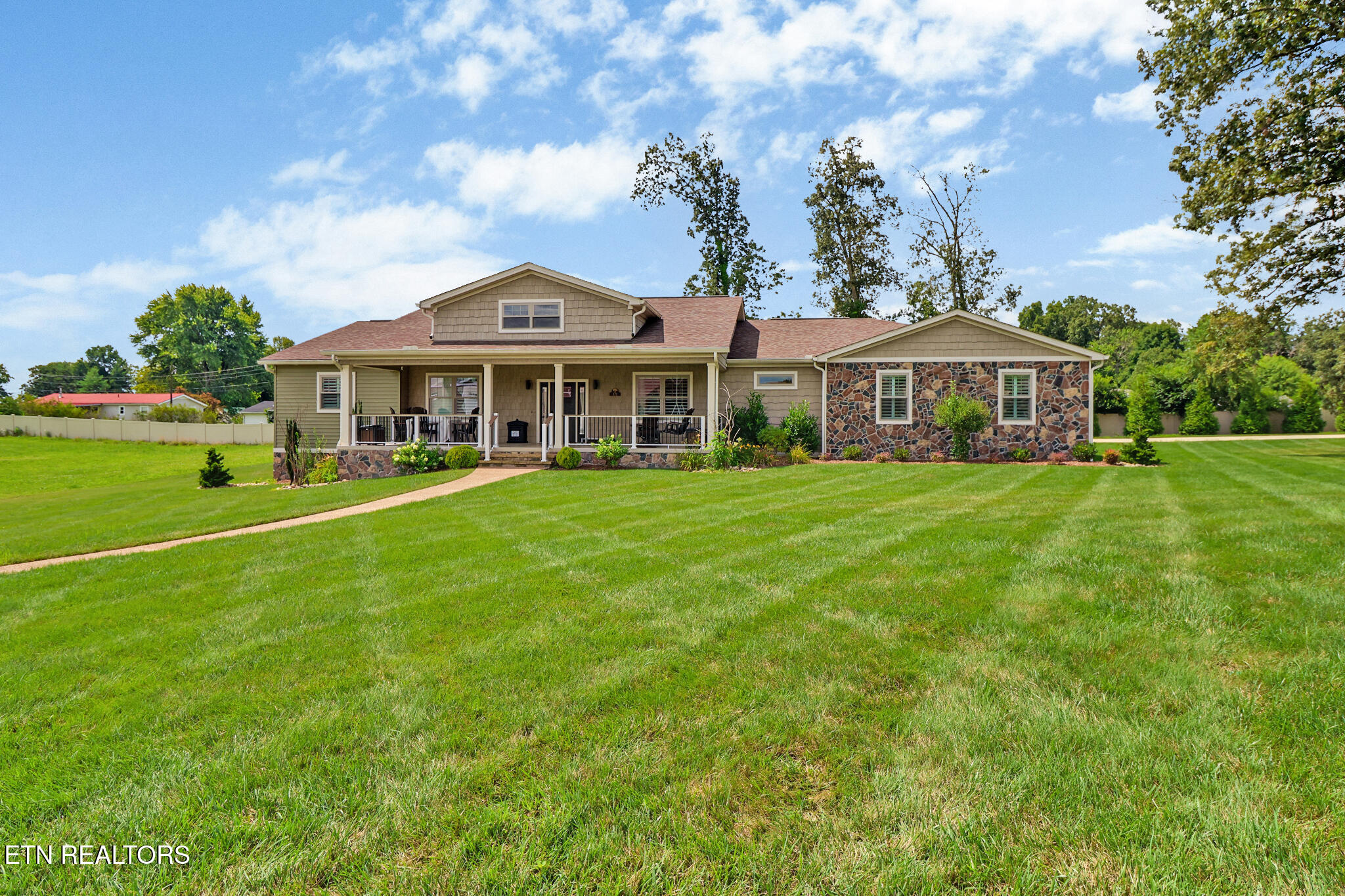 171 Red Oak Drive Crossville TN 38555
