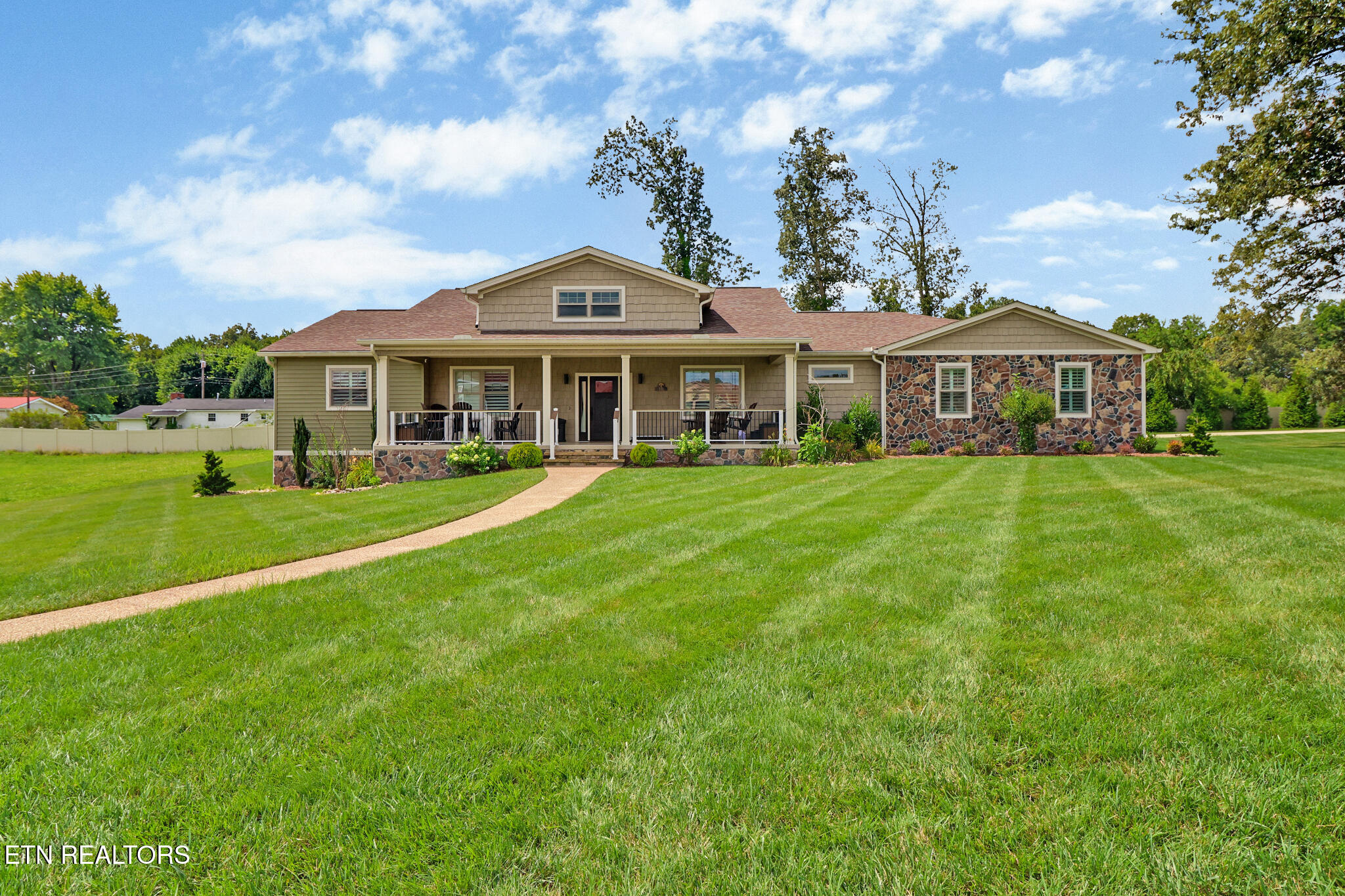 171 Red Oak Drive Crossville TN 38555