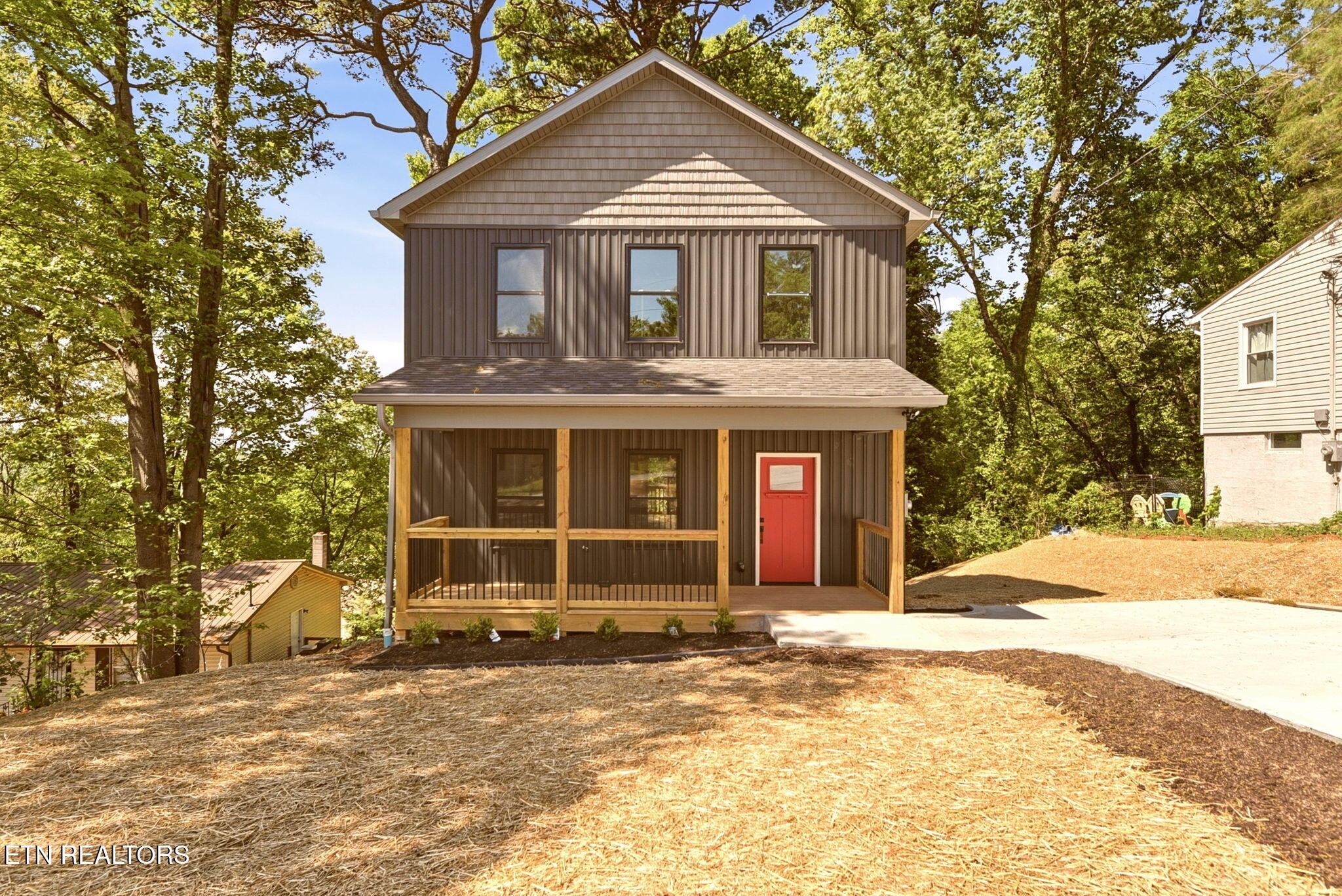 2615 Vucrest Avenue Knoxville TN 37920
