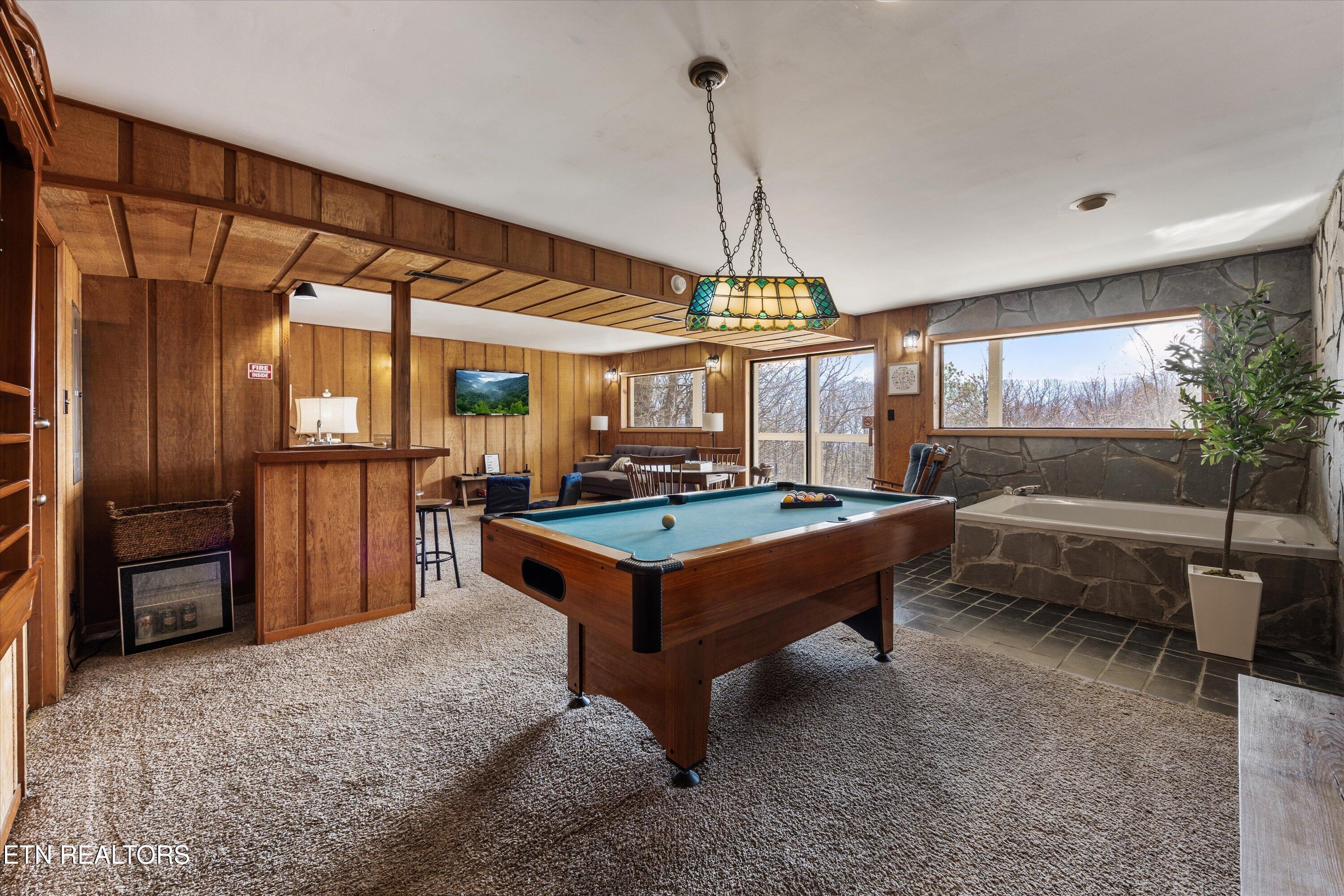 1037 Ski View Drive Gatlinburg TN 37738